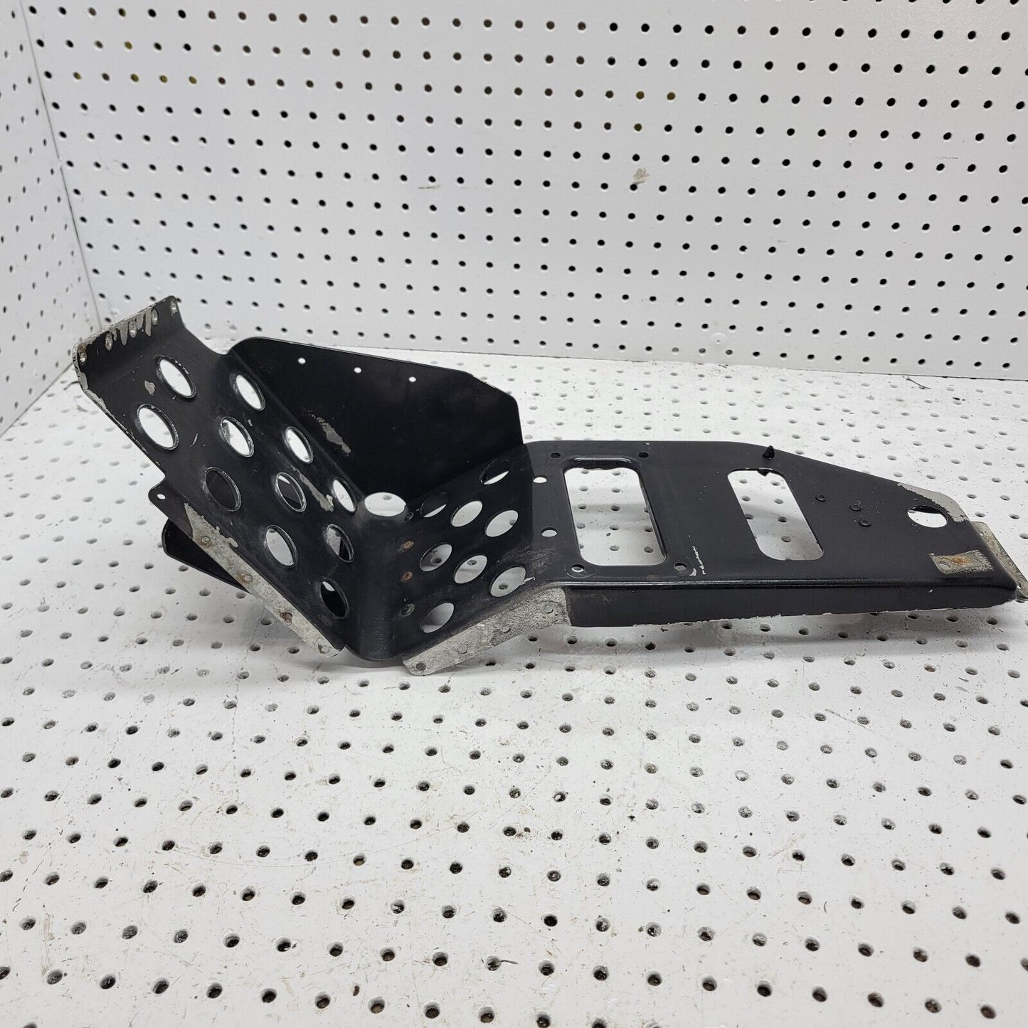 2000 ZL 700 RIGHT FOOTREST 1706-361