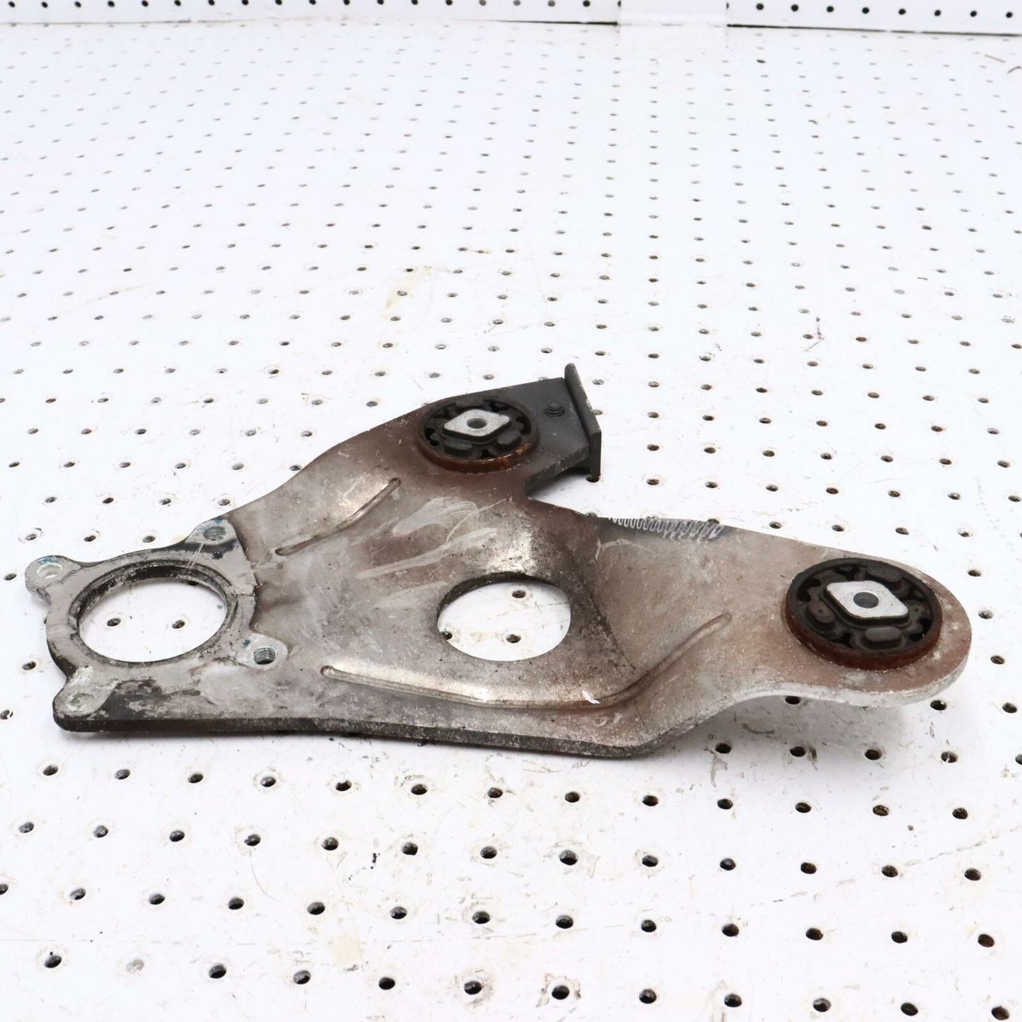 2013 ARCTIC CAT F5 ENGINE MOTOR MOUNT BRACKET 0708-484