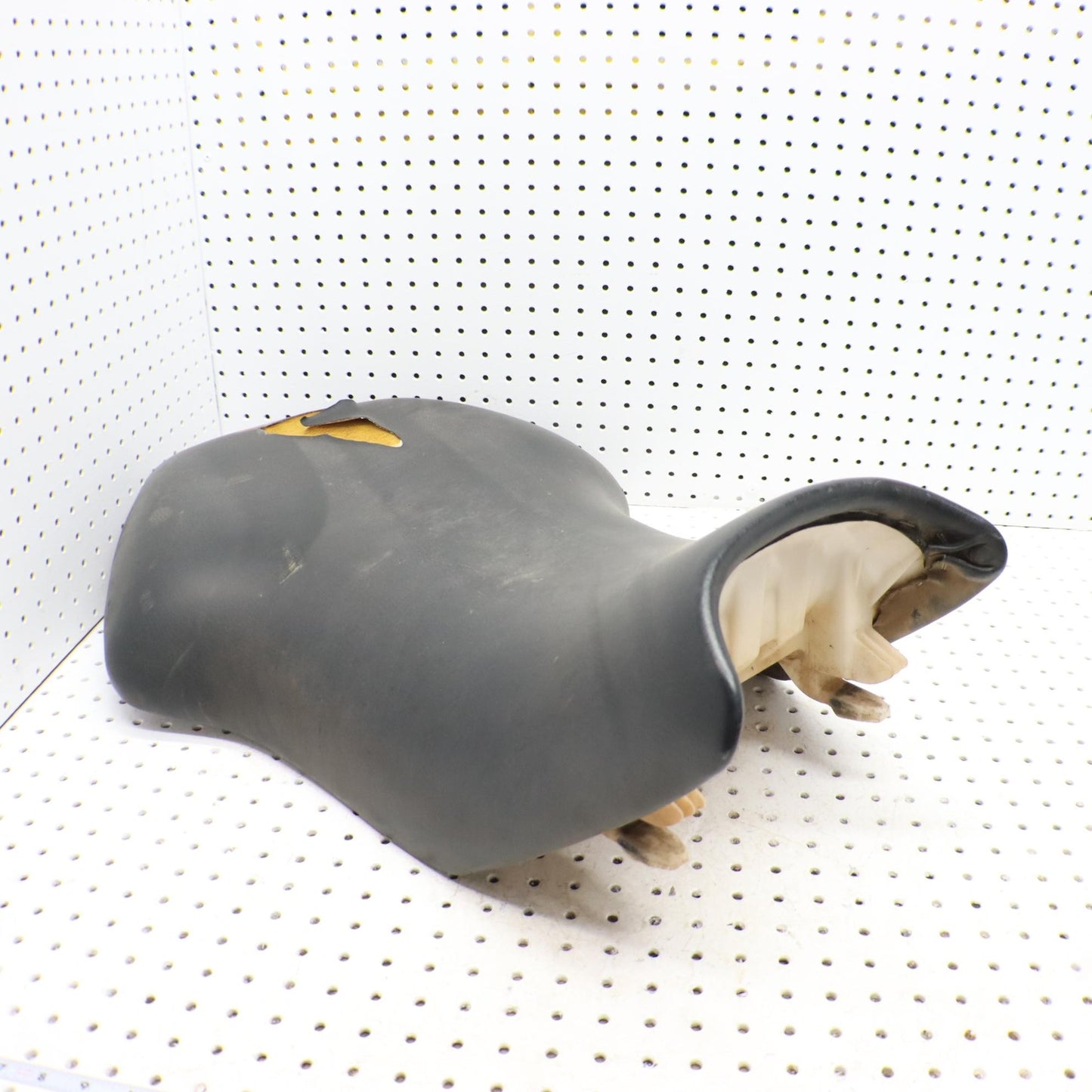 2016 SUZUKI KING QUAD 500 SEAT 45100-31G22-P21