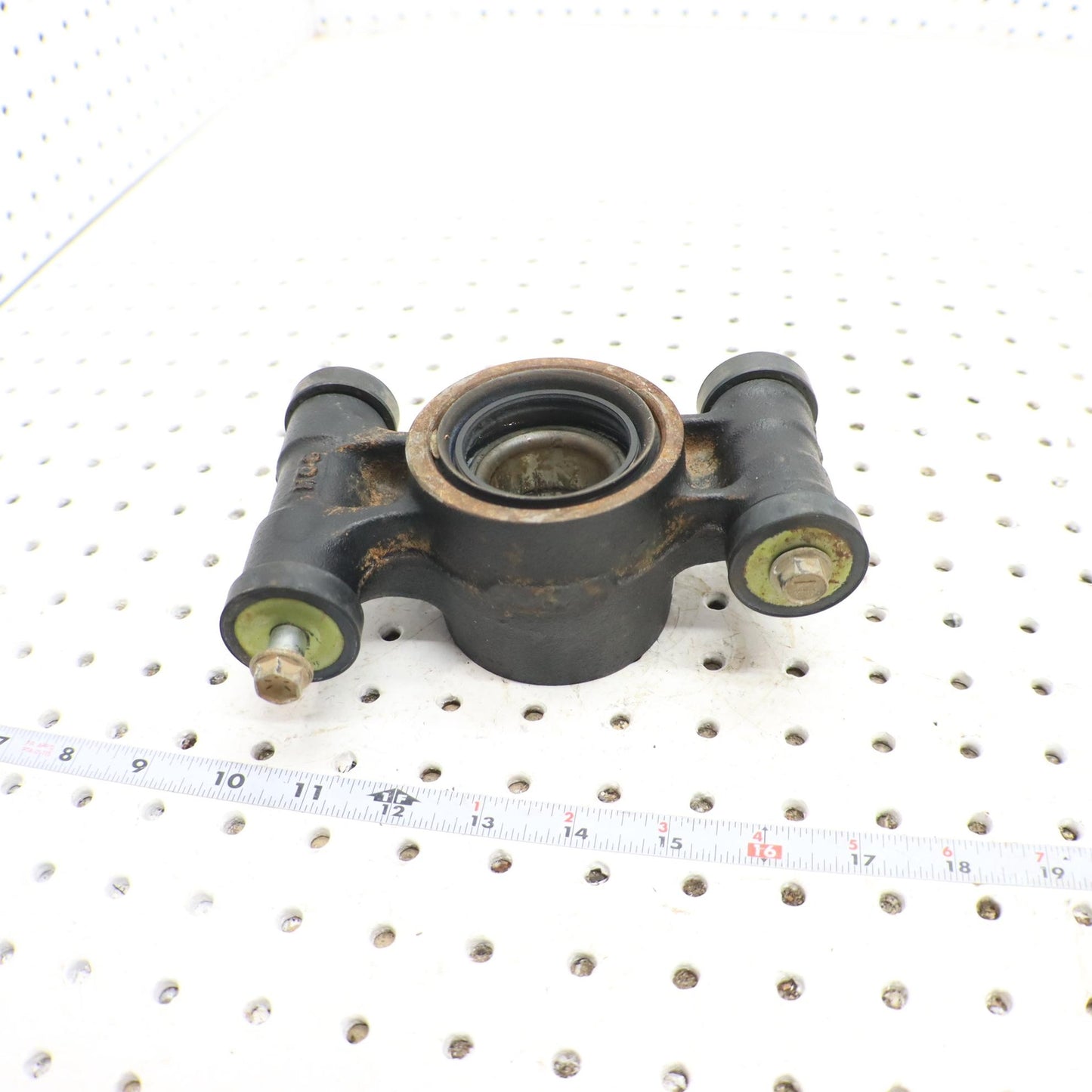2016 SUZUKI KING QUAD 500 BEARING CARRIER KNUCKLE REAR 61600-11820