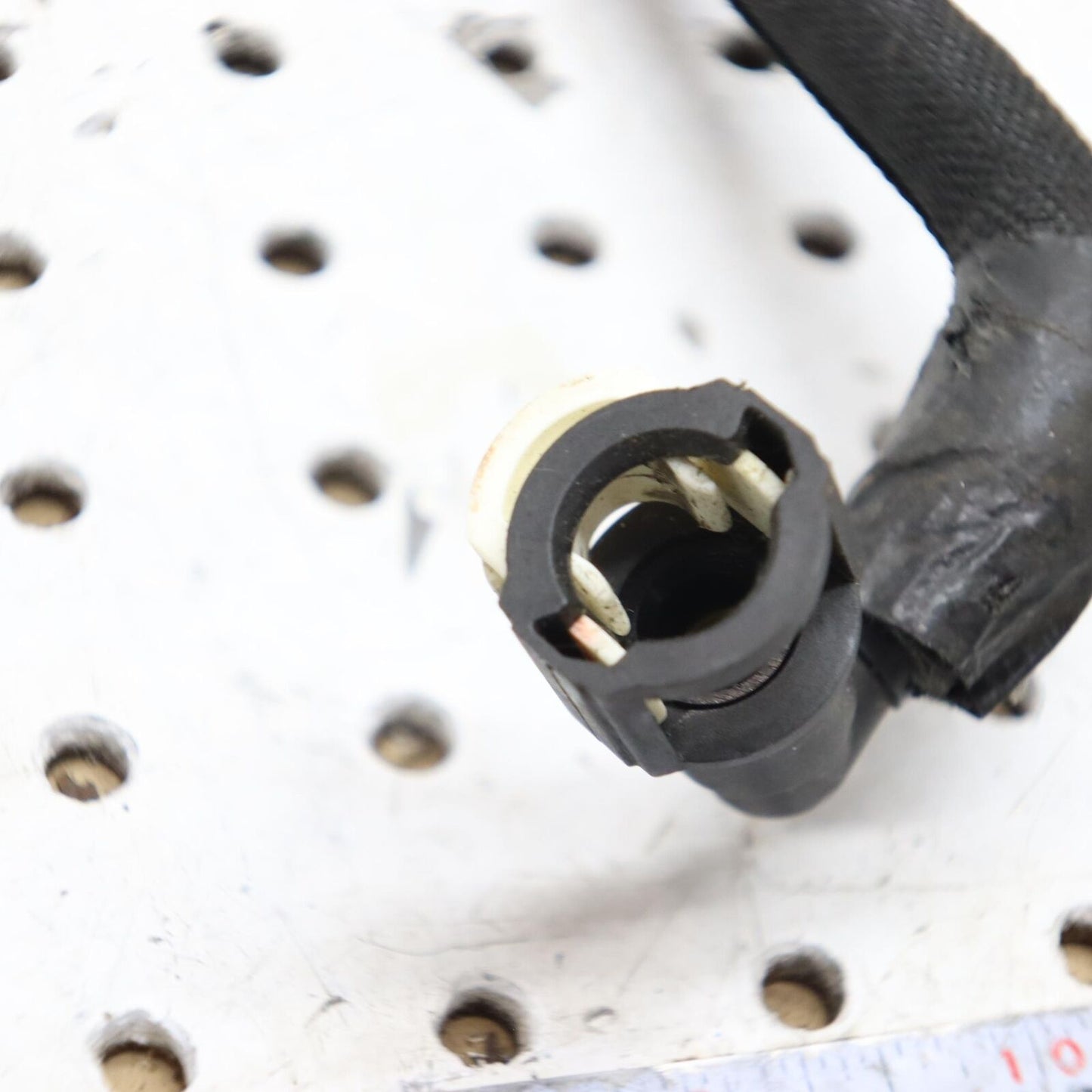 2008 POLARIS SWITCHBACK TURBO FUEL HOSE GAS LINE TUBE PIPE CONNECTOR 2520722