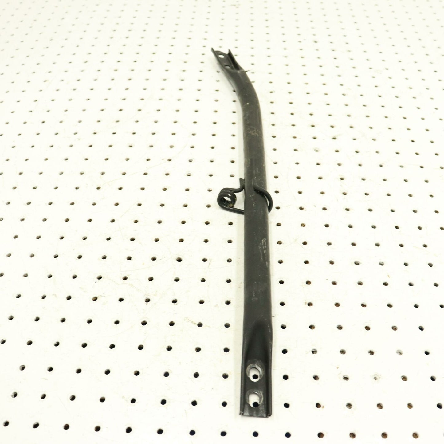 2006 POLARIS FUSION 600 RIGHT BULKHEAD SUPPORT BRACE 1015198-067 1015381-067