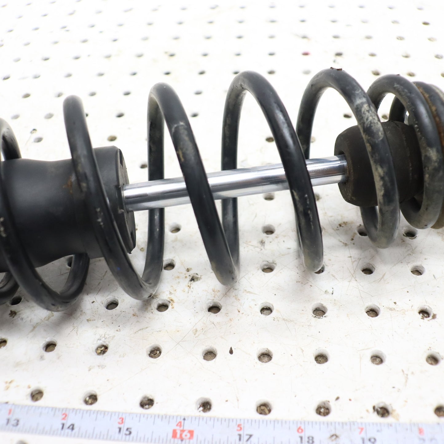 2016 Polaris Sportsman Sp 570 Rear Shock 7043100, 1543682