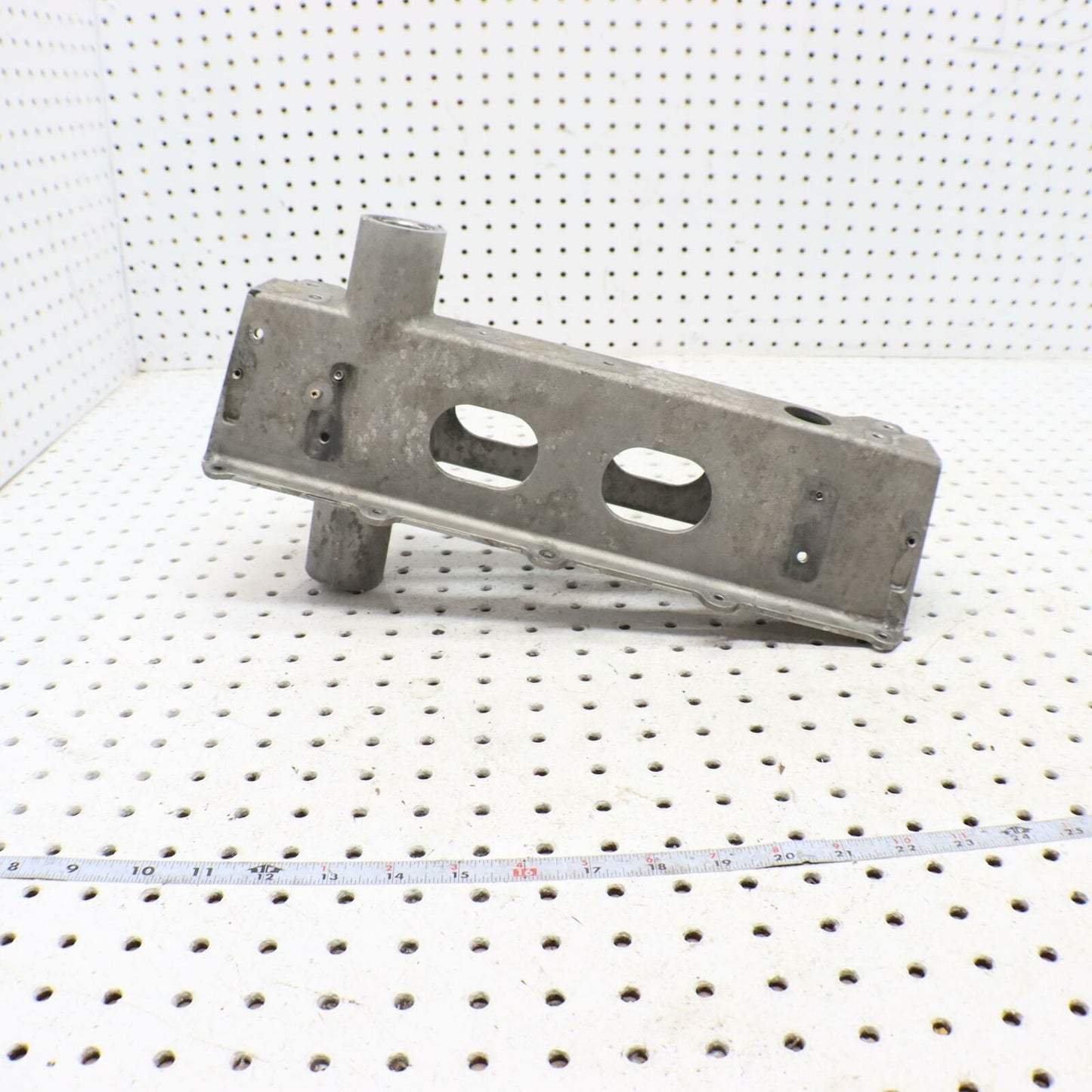 2006 POLARIS SWITCHBACK FRONT BULKHEAD CHASSIS FRAME SUPPORT 1014894