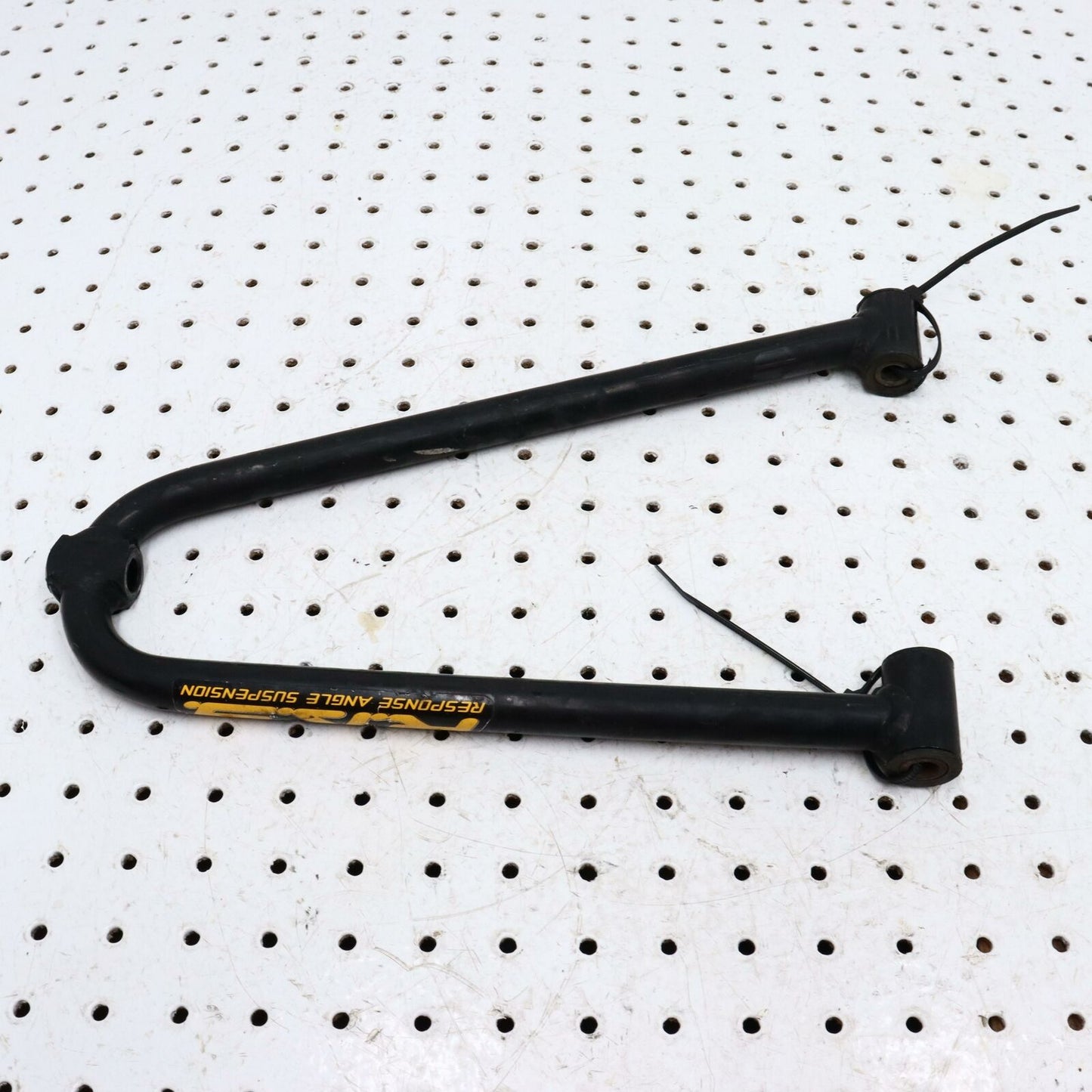 2006 SKI-DOO MXZ 500SS FRONT UPPER LEFT CONTROL A ARM 505071756