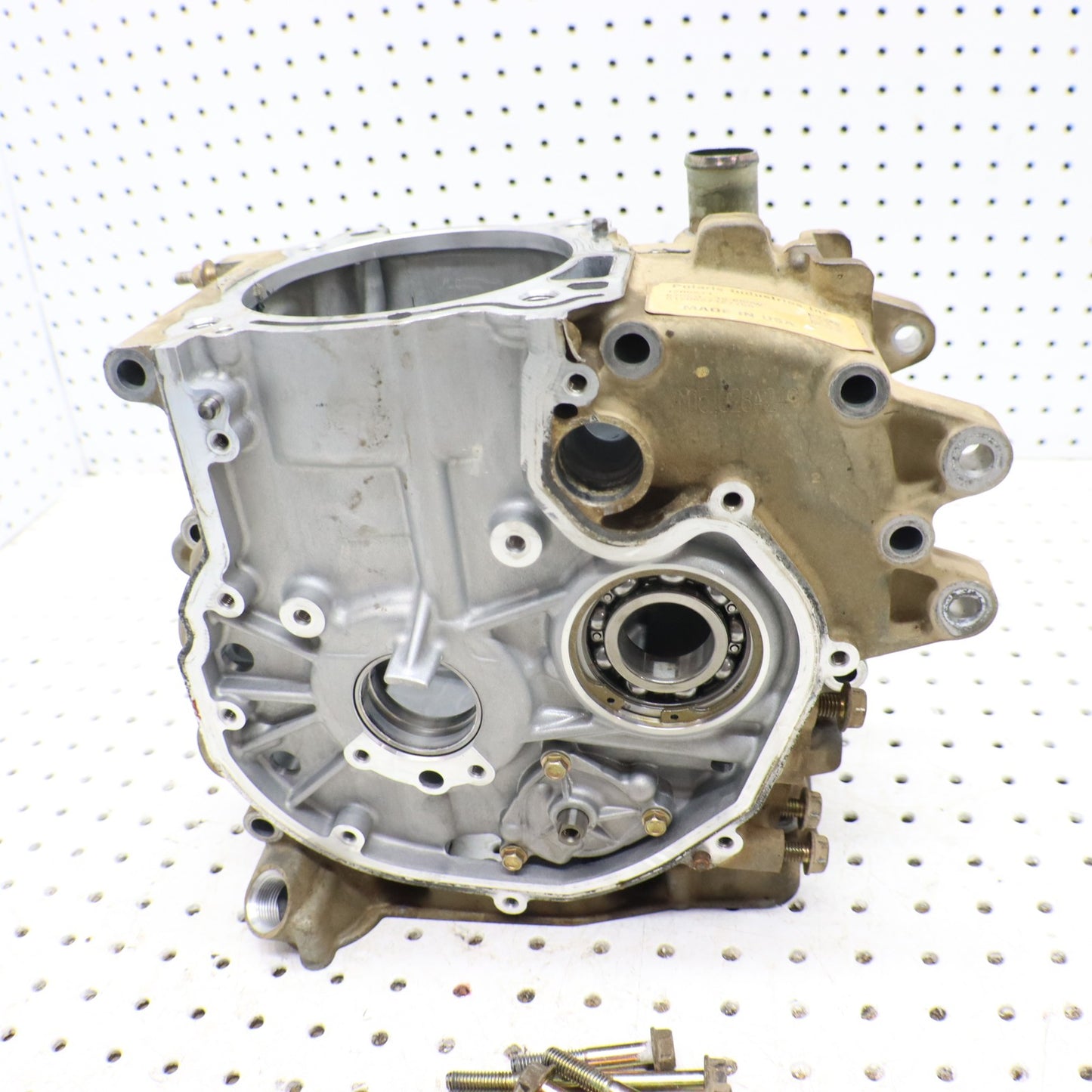 2016 Polaris Sportsman Sp 570 Crankcase Engine Case 2205169; 2206361