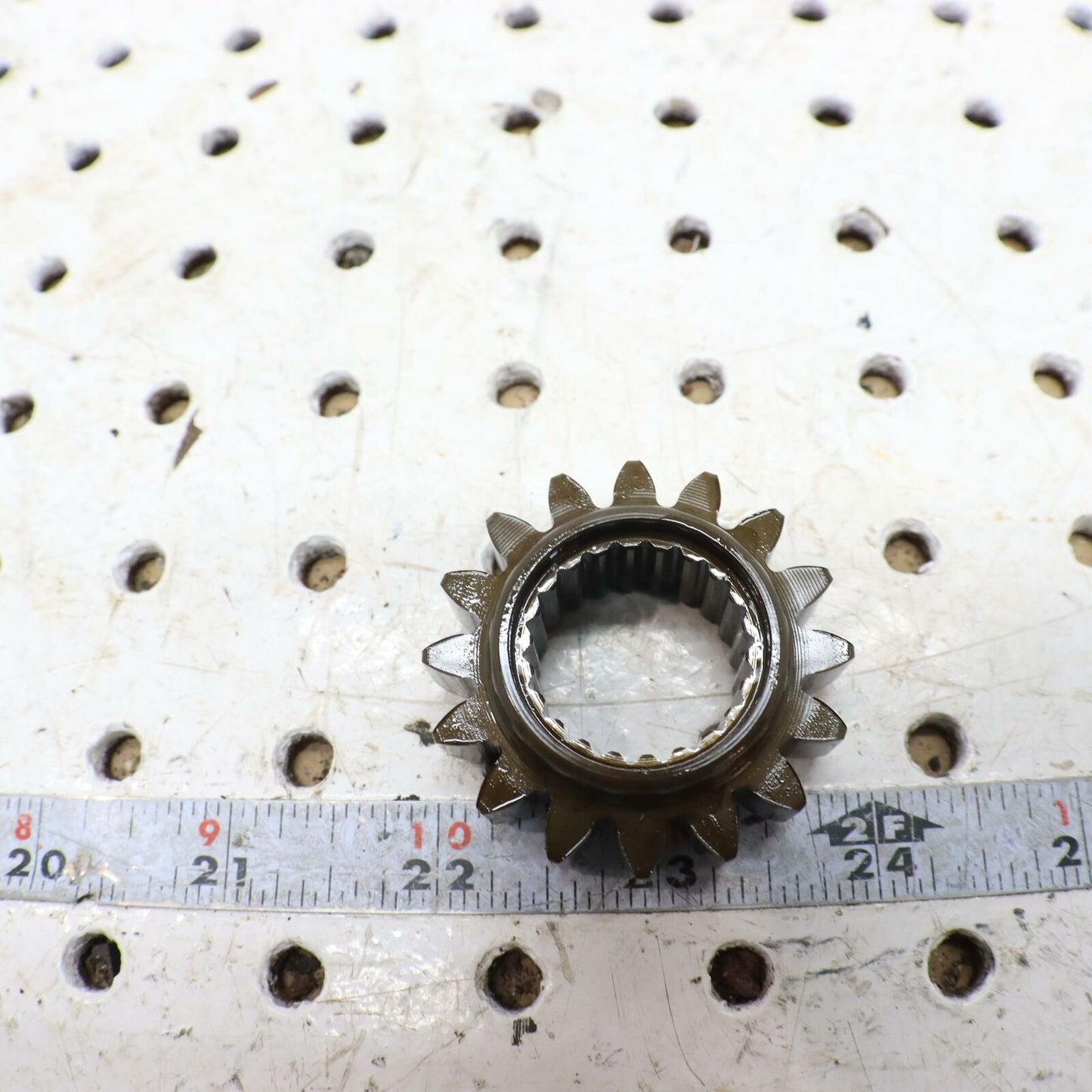 2000 POLARIS MAGNUM 325 TRANSMISSION GEAR,16T 3233603