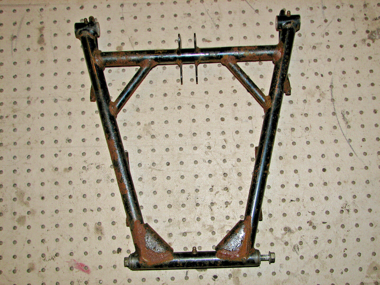 2007 ARCTIC CAT M8 M SERIES REAR SUSPENSION FRONT ARM 1704-589