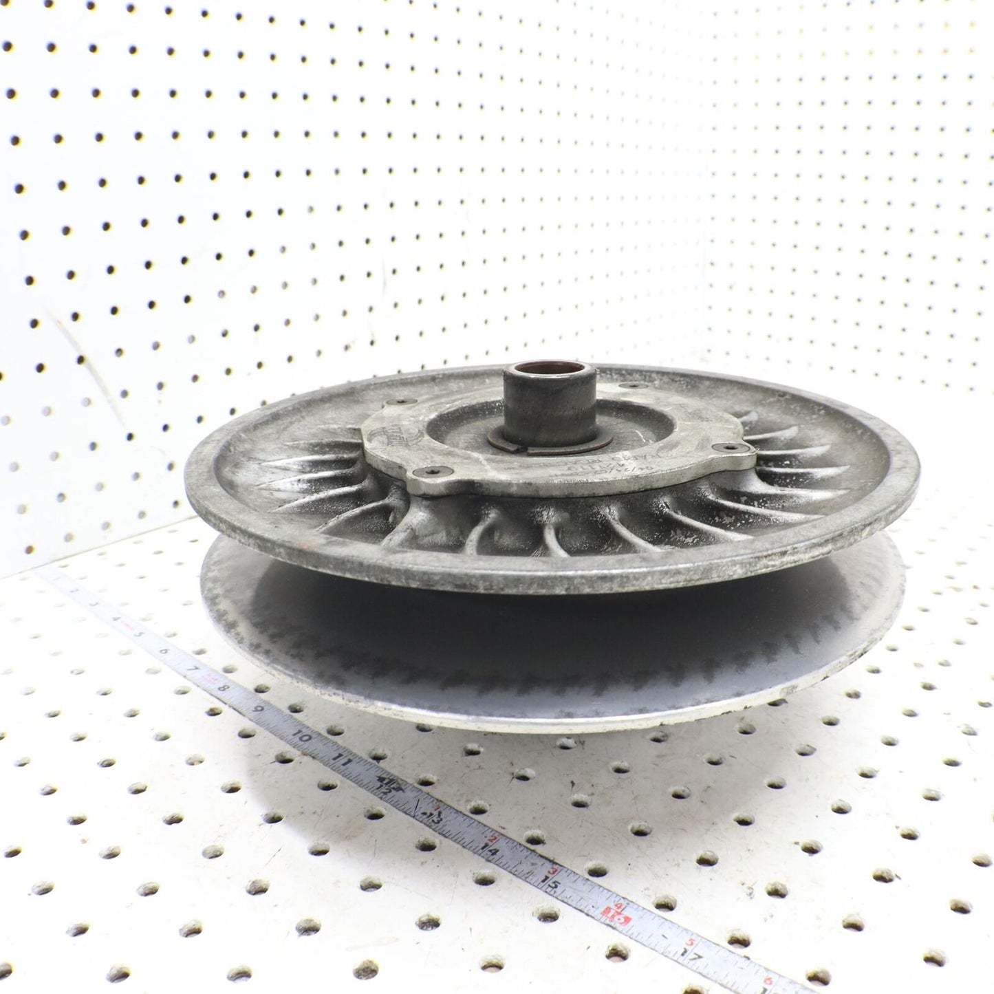 2008 POLARIS SWITCHBACK TURBO SECONDARY DRIVEN CLUTCH ASSEMBLY 1322645 1322948