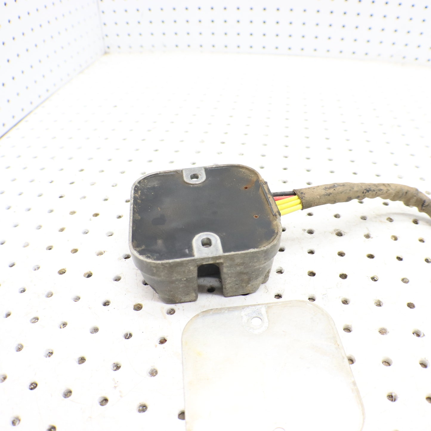 2013 Polaris Ranger Xp 900 Voltage Regulator 4013978, 4015816