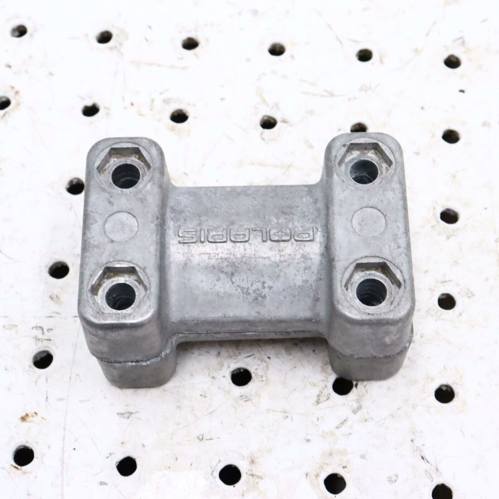 2007 POLARIS SWITCHBACK 600 HANDLEBAR CLAMP 5630187-067