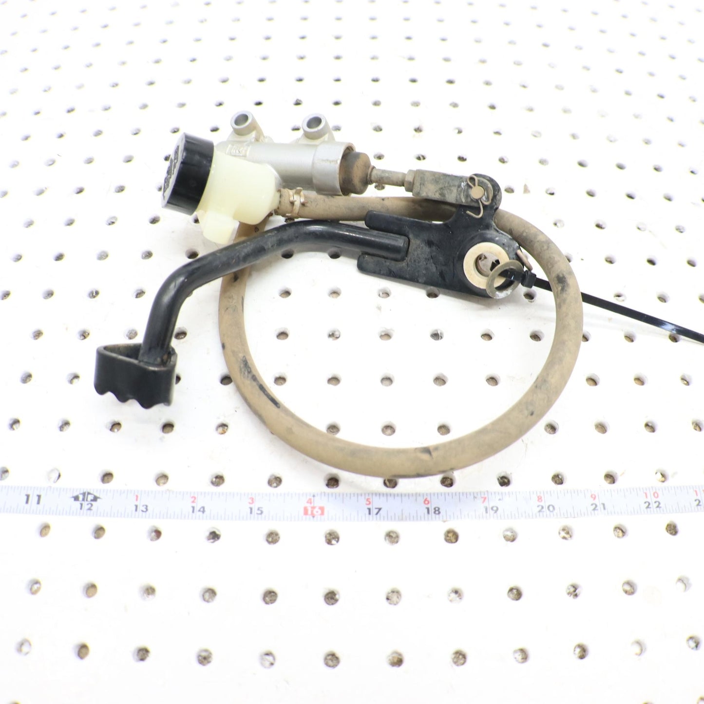 2016 POLARIS SPORTSMAN 570 FOOT BRAKE PEDAL & MASTER CYLINDER 1912301 1911657-45