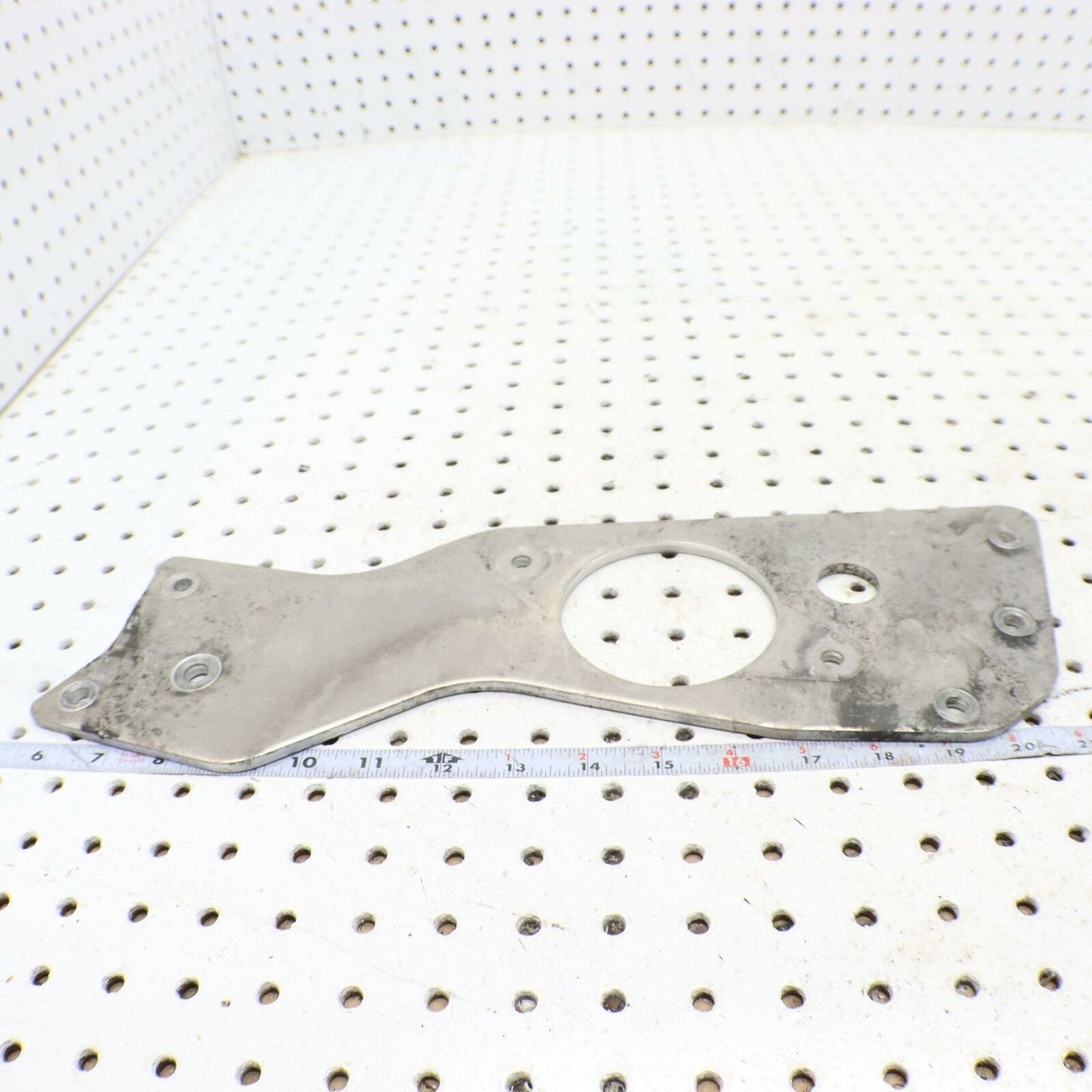 2006 POLARIS SWITCHBACK ENGINE MOTOR MOUNT PLATE  ENGINE STRAP, LH 5248666