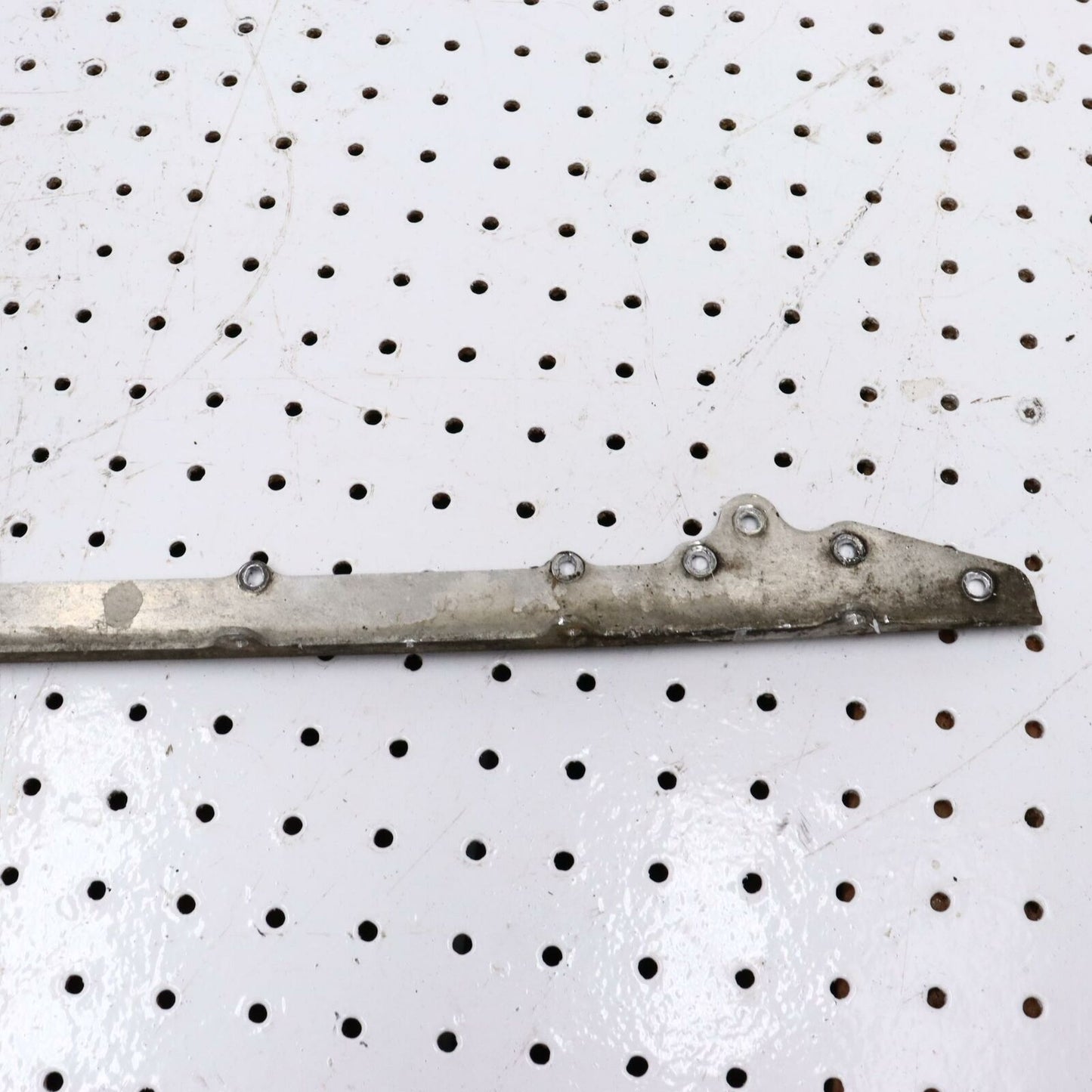 2009 ARCTIC CAT CROSSFIRE 1000 TUNNEL SUPPORT BRACKET RIGHT 5606-402