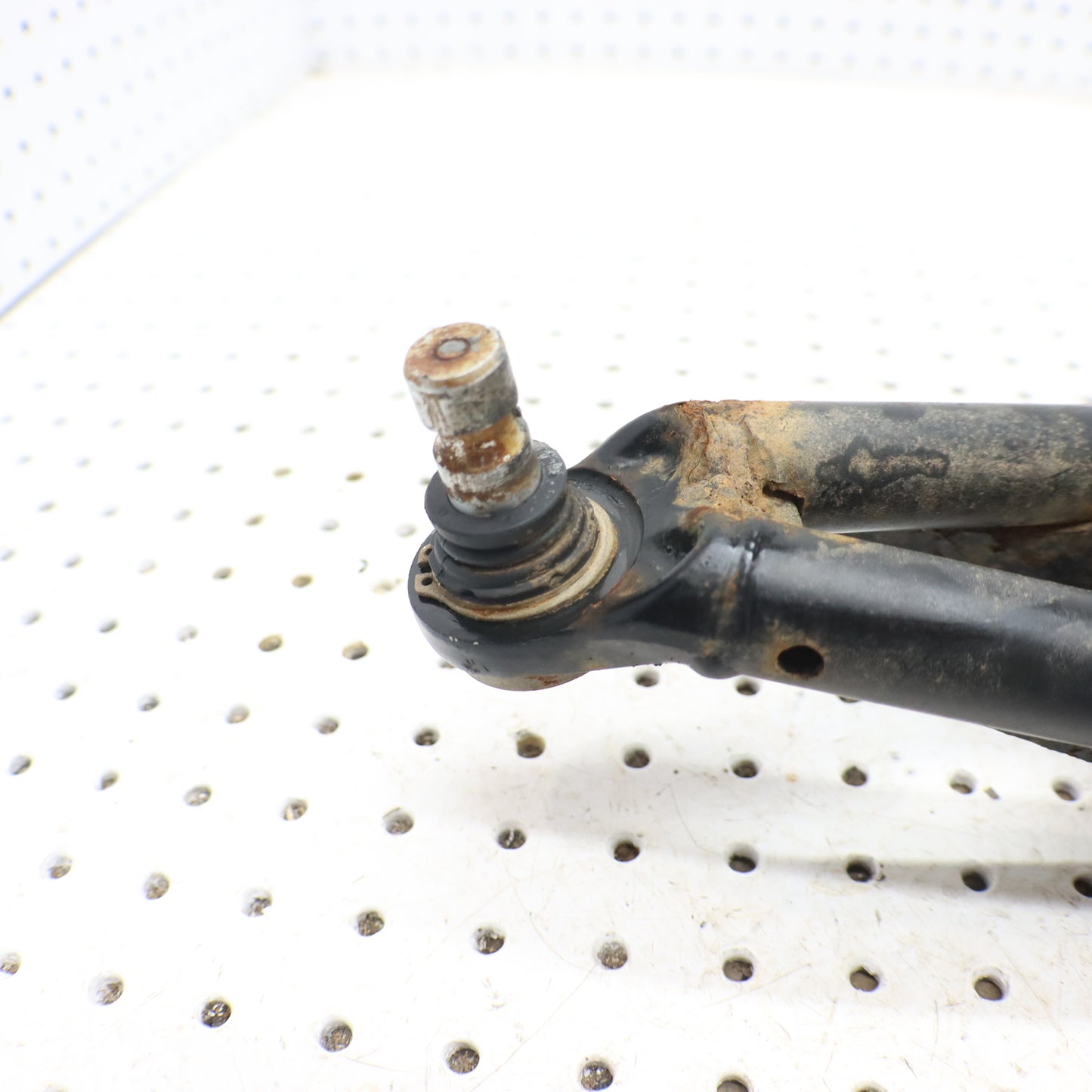 2013 Polaris Ranger Xp 900 Upper Front Right Control A Arm 1018168-458, 1020888