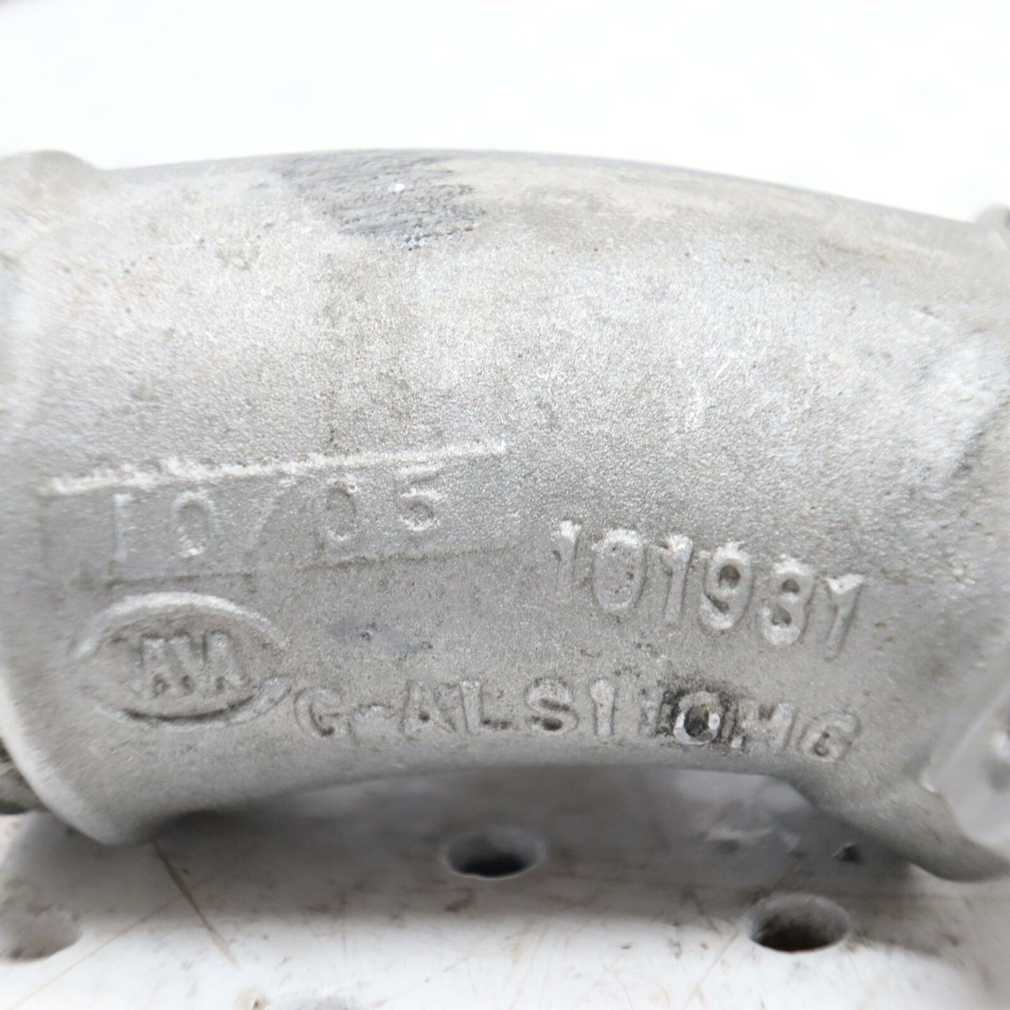 2006 POLARIS SWITCHBACK AIR INTAKE PIPE WITH HOLE 0452950 0452952