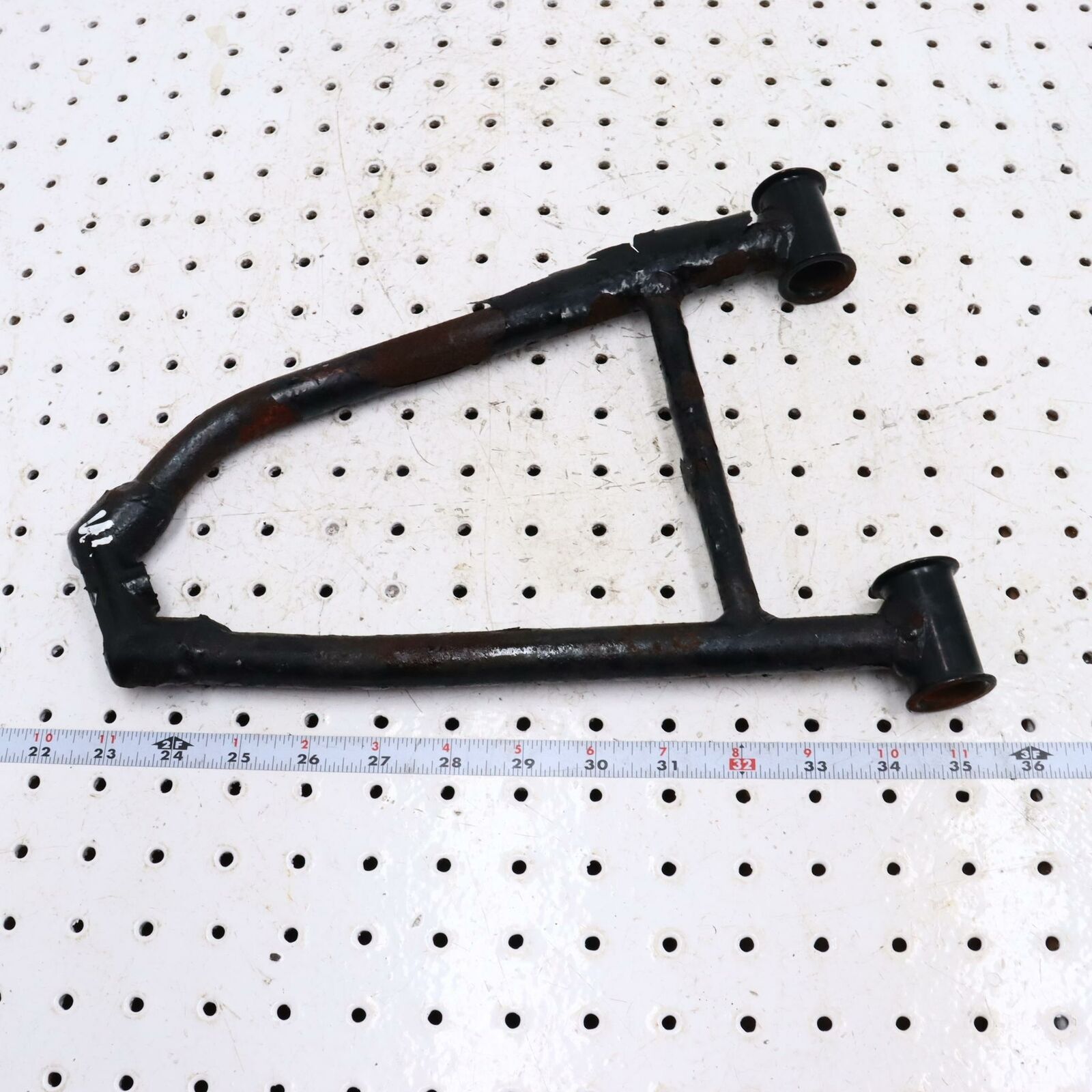 2007 POLARIS SWITCHBACK 600 FRONT UPPER LEFT CONTROL A ARM 2203019-067