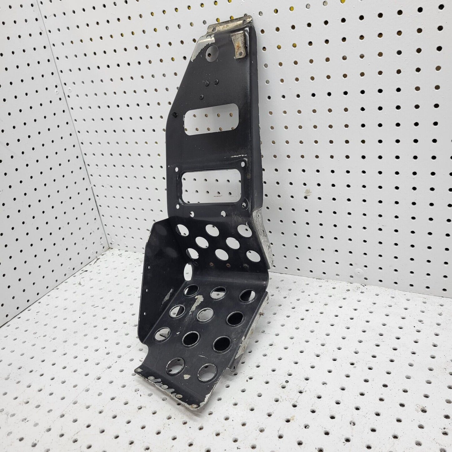 2000 ZL 700 RIGHT FOOTREST 1706-361