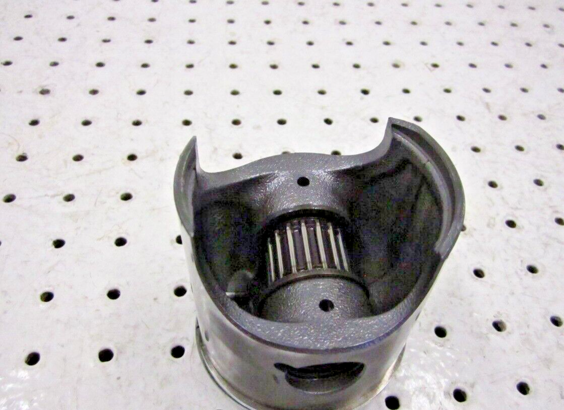 2004 ARCTIC CAT SABERCAT 600 EFI LX PISTON 3006-645