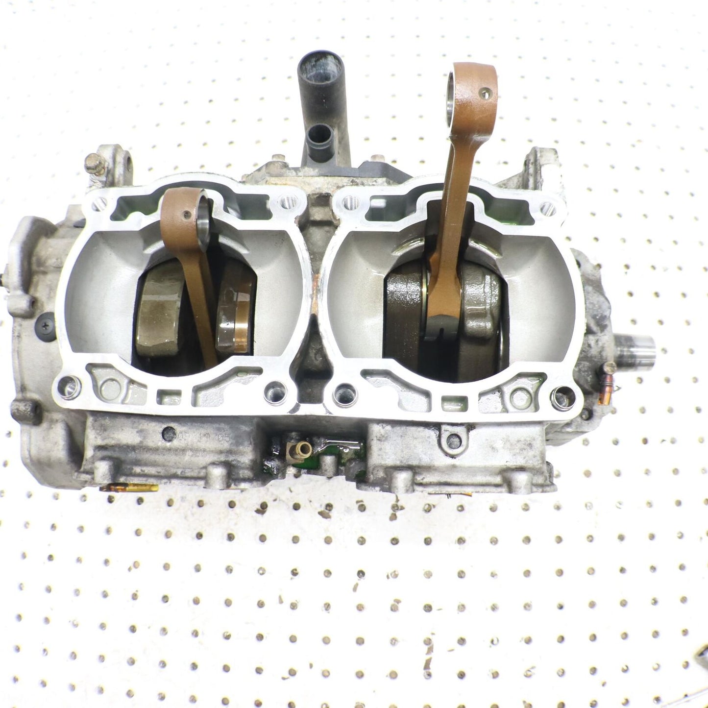 2006 POLARIS RMK 700 ENGINE CRANK CASE AND CRANK 2203111; 2203617