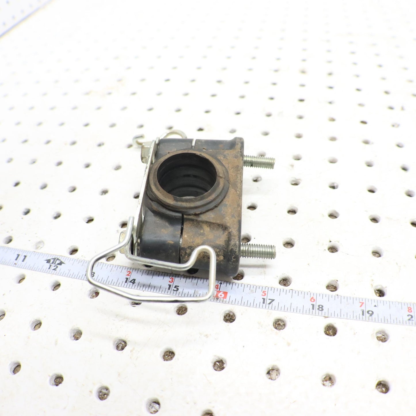 2016 SUZUKI KING QUAD 500 STEERING POST BUSHING 51673-31G00; 51670-31G00