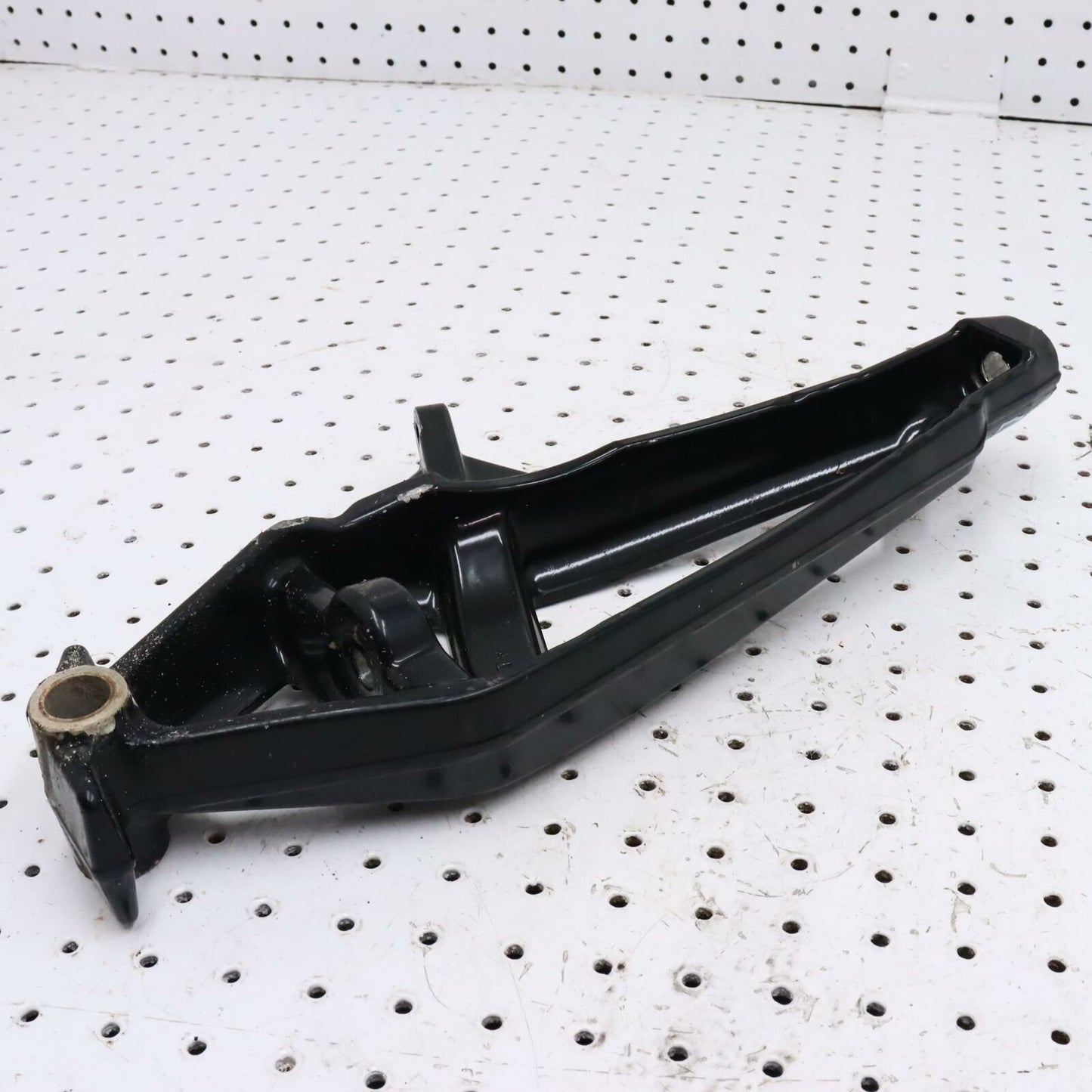 2012 ARCTIC CAT PROCROSS F1100 LEFT FRONT STEERING ARM SPINDLE KNUCKLE 2703-639