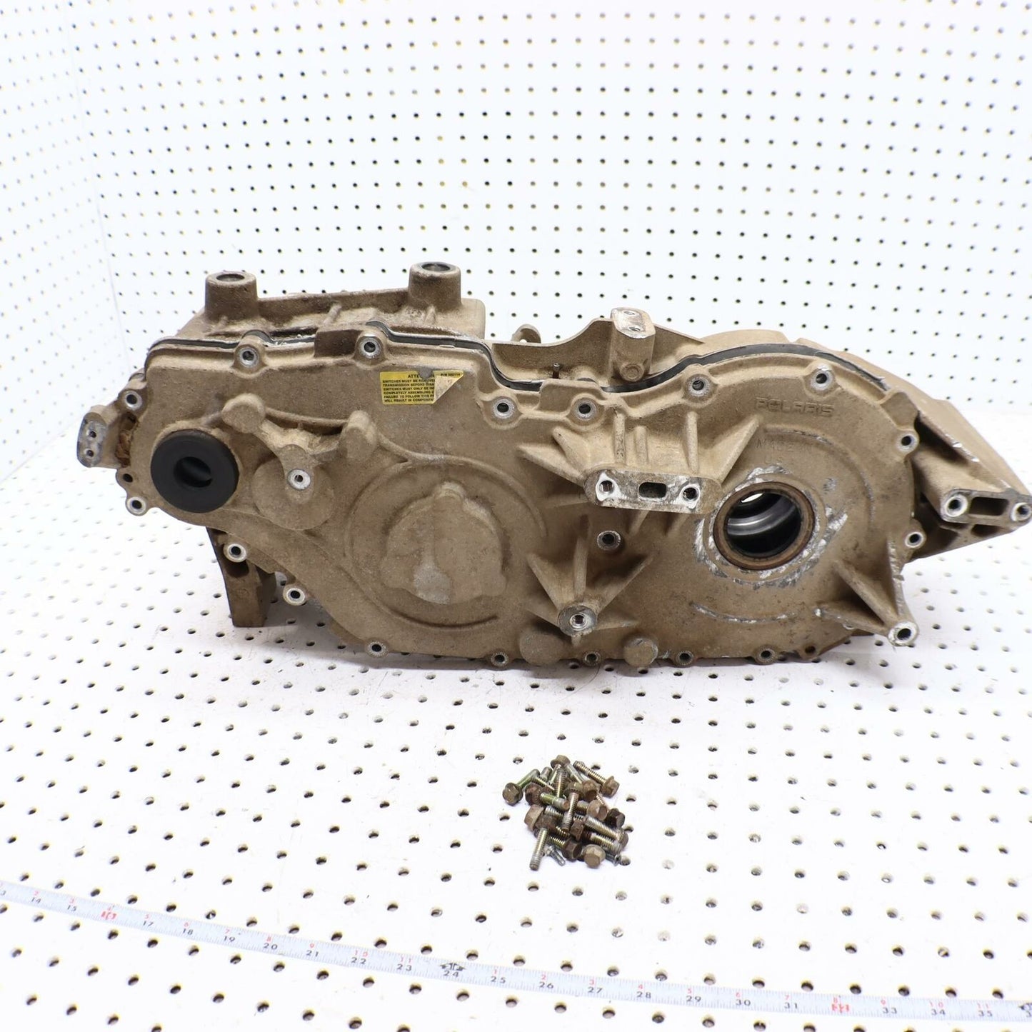 2002 POLARIS SPORTSMAN 500 TRANSMISSION GEARCASE CASE 3233776 3233778 1341360