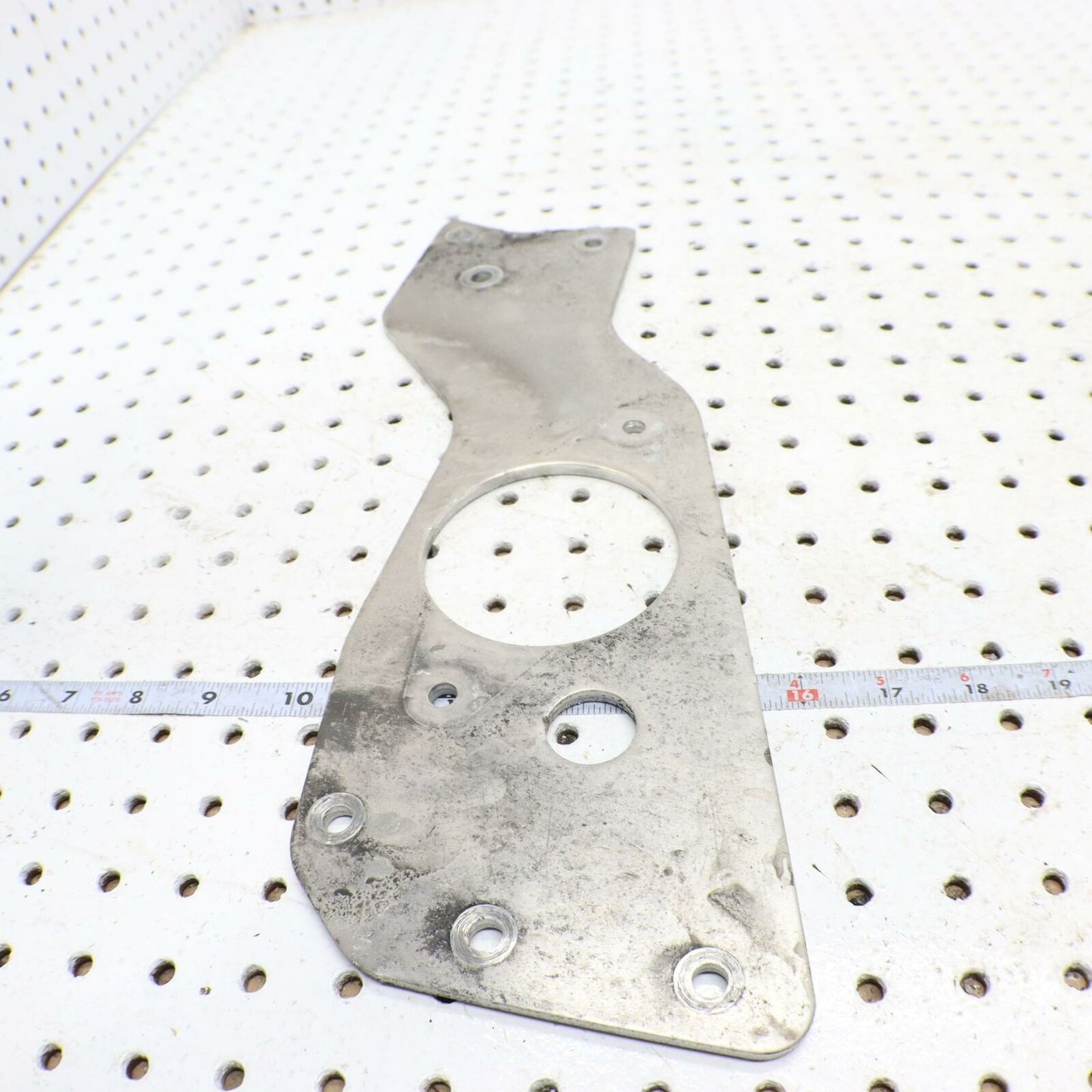 2006 POLARIS SWITCHBACK ENGINE MOTOR MOUNT PLATE  ENGINE STRAP, LH 5248666