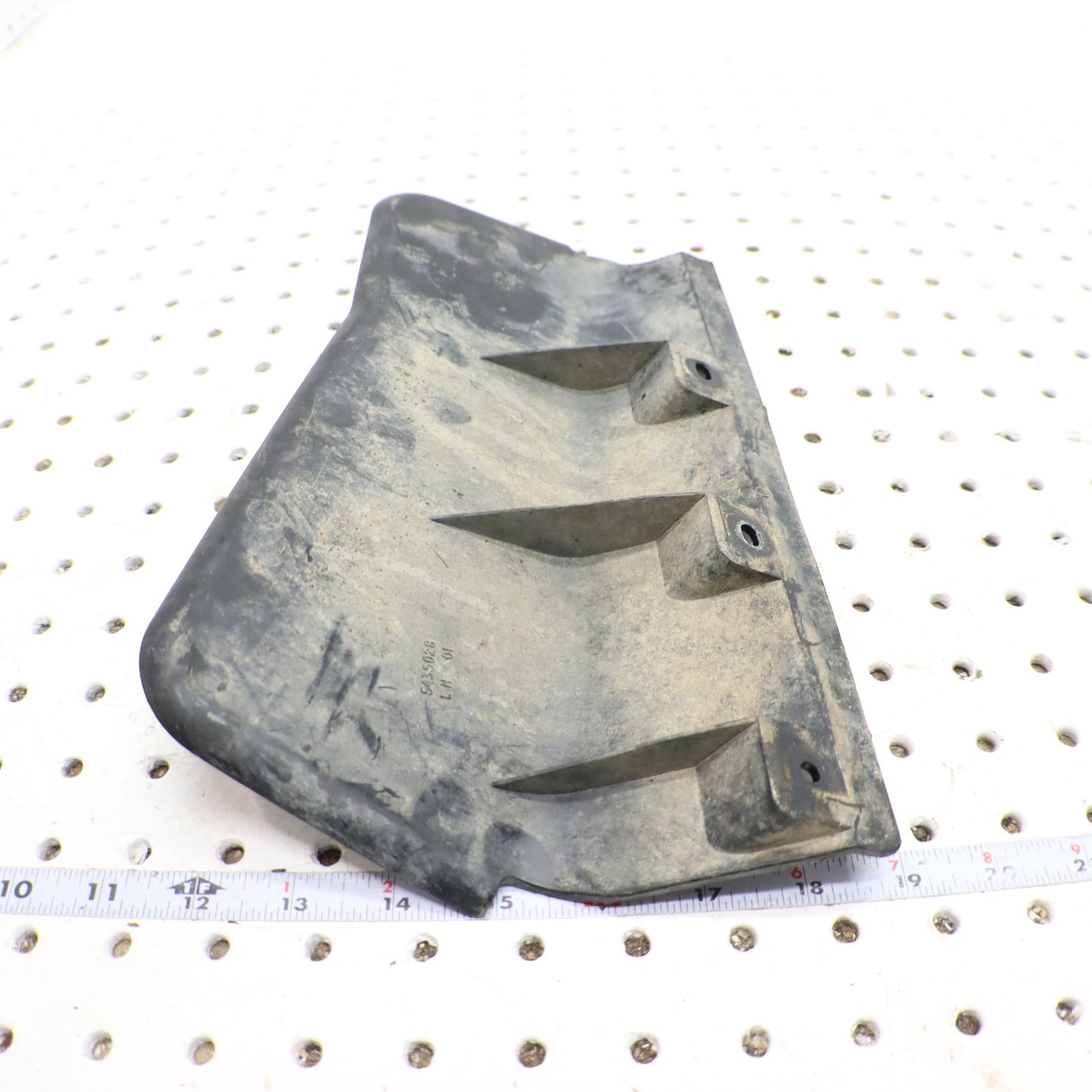 2016 Polaris Sportsman Sp 570 Cv Joint Shield Guard front left 5435028-070