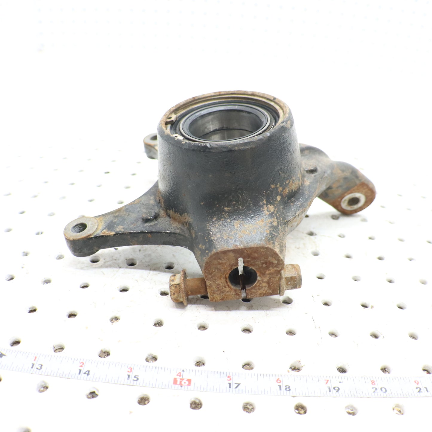 2013 Polaris Ranger Xp 900 Steering Knuckle FRONT LEFT 5138231; 5139976