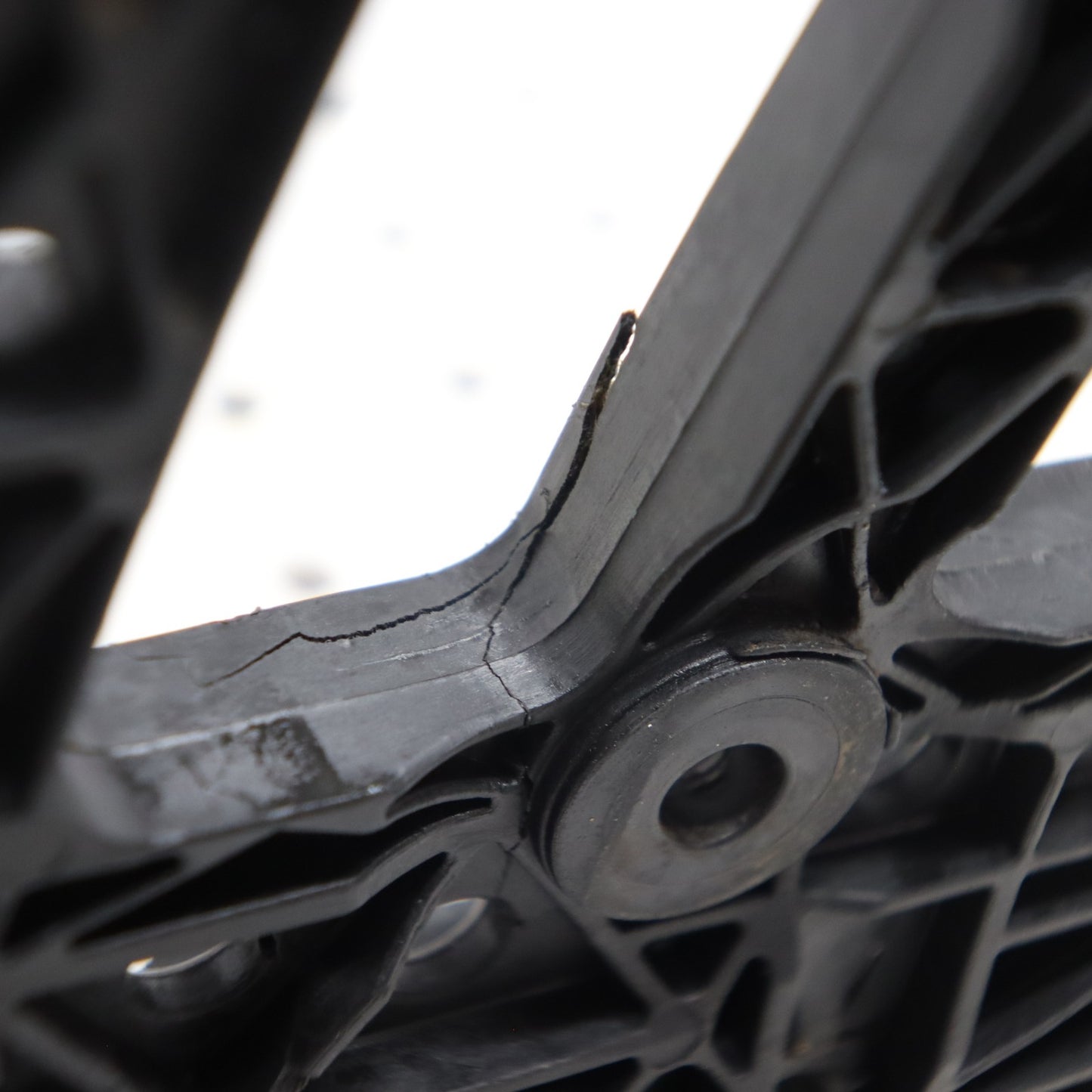 2009 Polaris Sportsman Xp 850 Foot Board FOOTPAD SUPPORT, LEFT 5437600