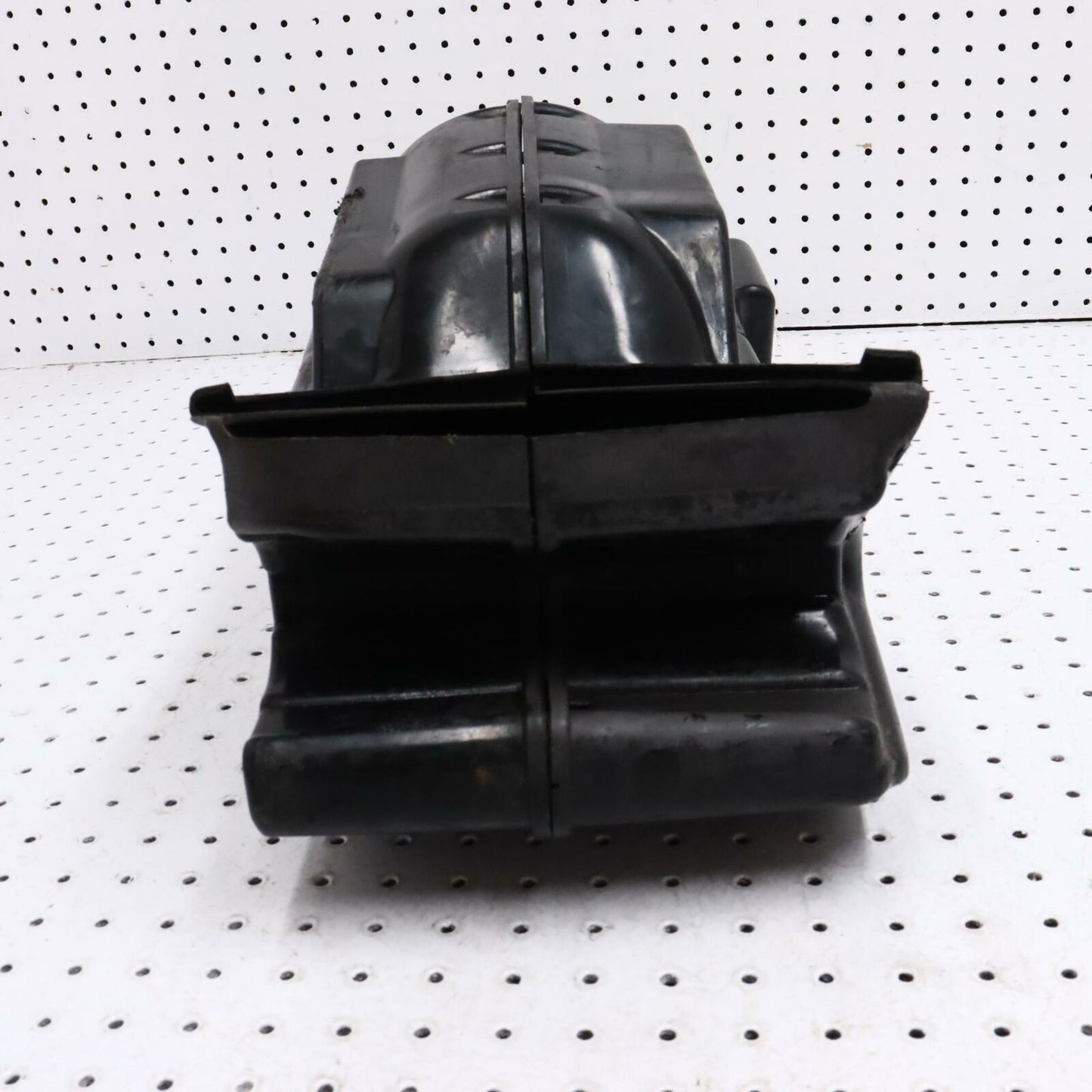 2007 POLARIS IQ 600 AIR CLEANER FILTER BOX AIRBOX 1203259; 1203892