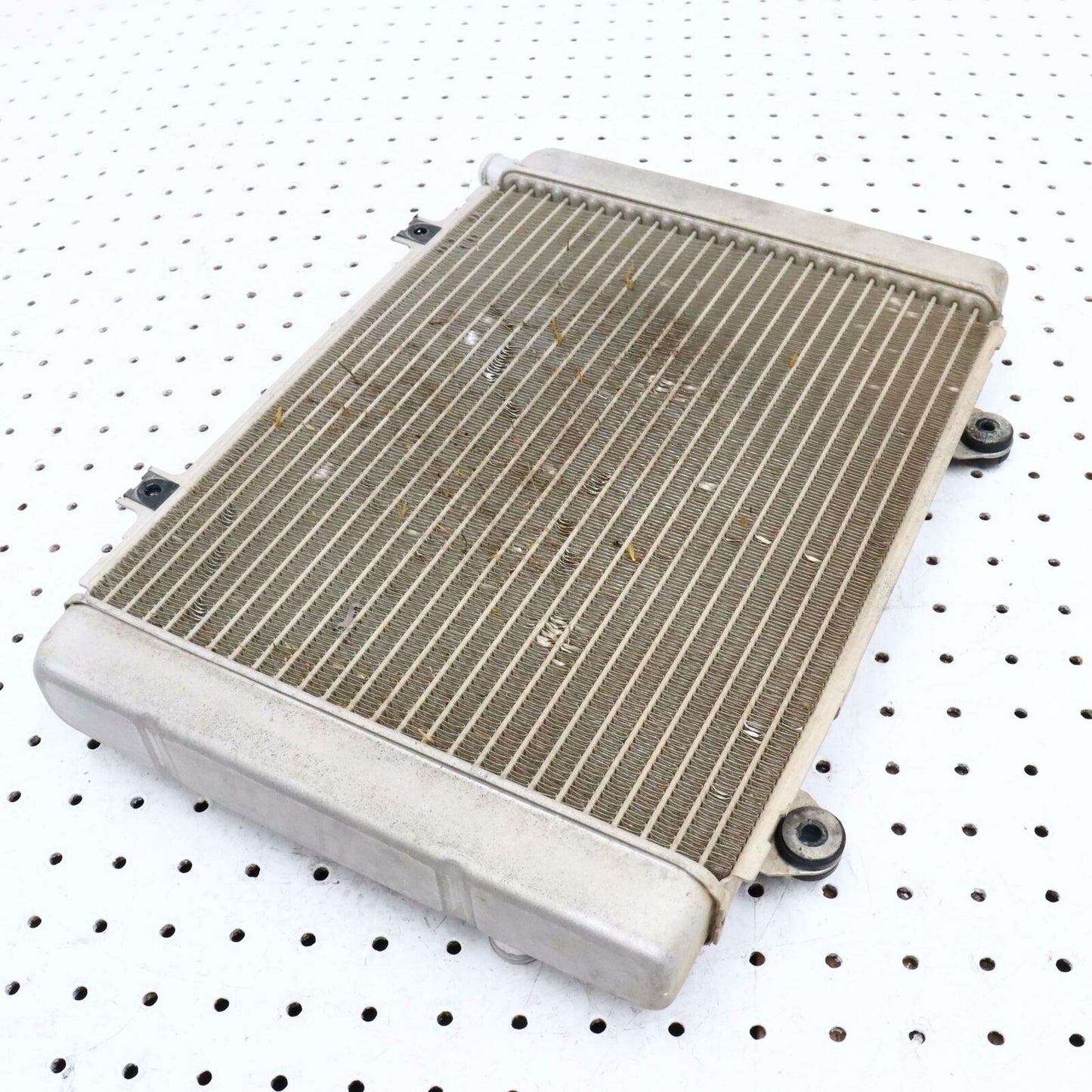 2008 KAWASAKI BRUTE FORCE 650 ENGINE RADIATOR MOTOR COOLER / RADIATOR 39060-001
