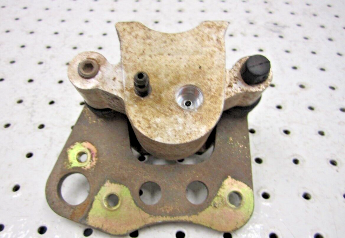 2002 POLARIS SPORTSMAN 700 BRAKE CALIPER FRONT RIGHT 1910550, 1910682