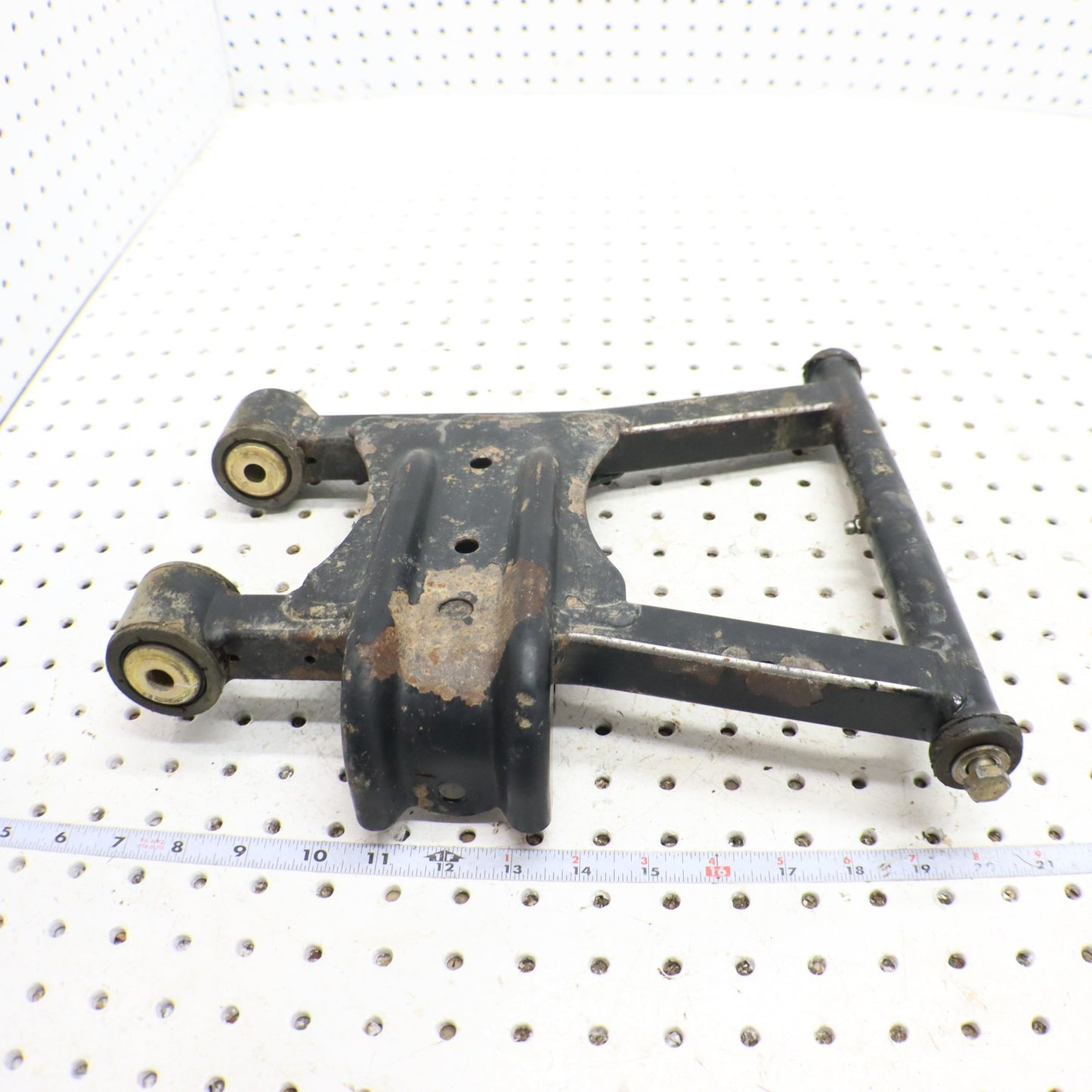 2016 Polaris Sportsman Sp 570 Lower Left Rear Control A Arm 1015888-067
