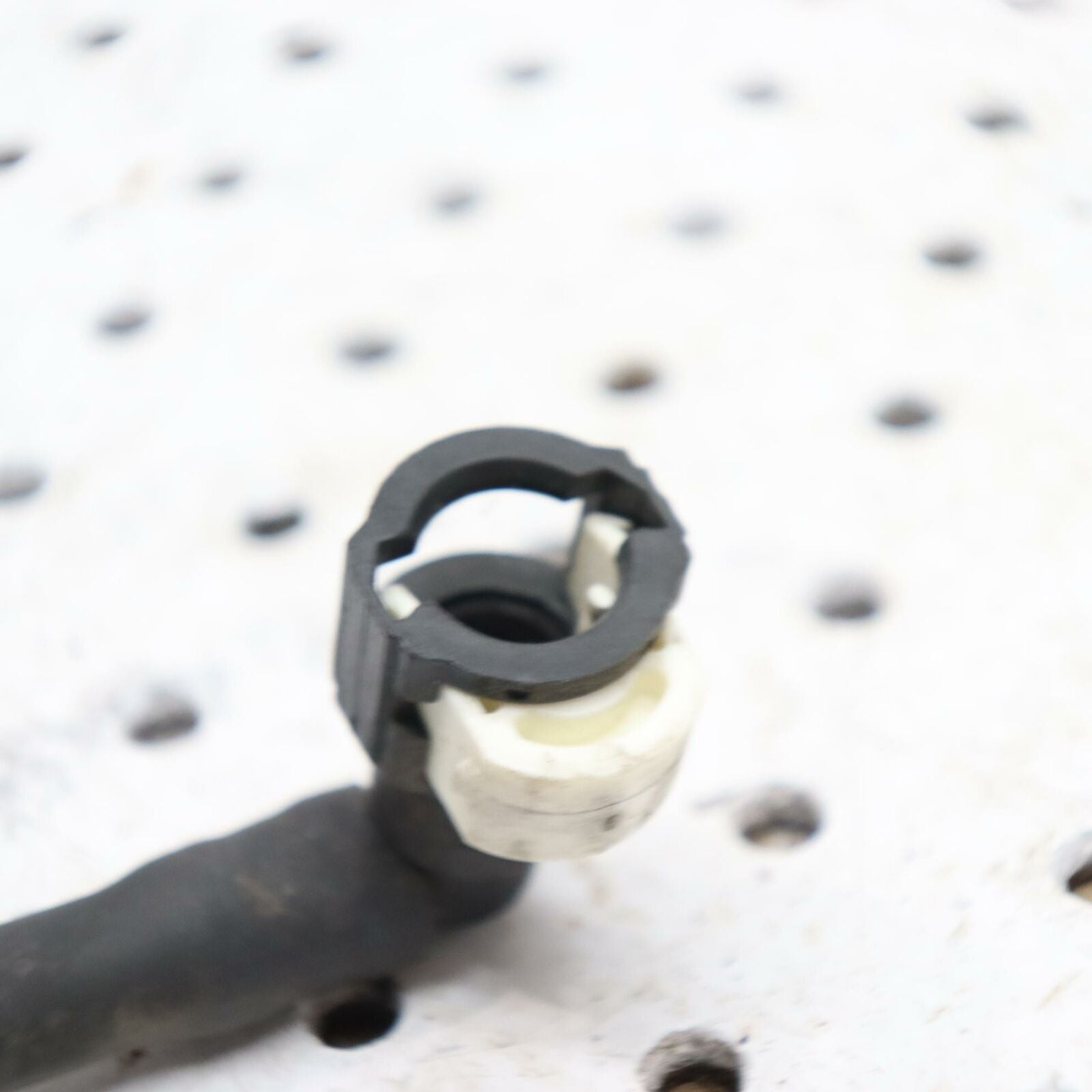 2006 POLARIS SWITCHBACK FUEL HOSE GAS LINE TUBE PIPE  2520567