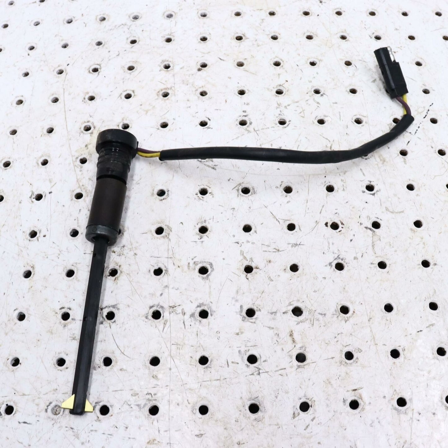 2007 POLARIS SWITCHBACK 600 ENGINE OIL GAUGE SENSOR 4110134