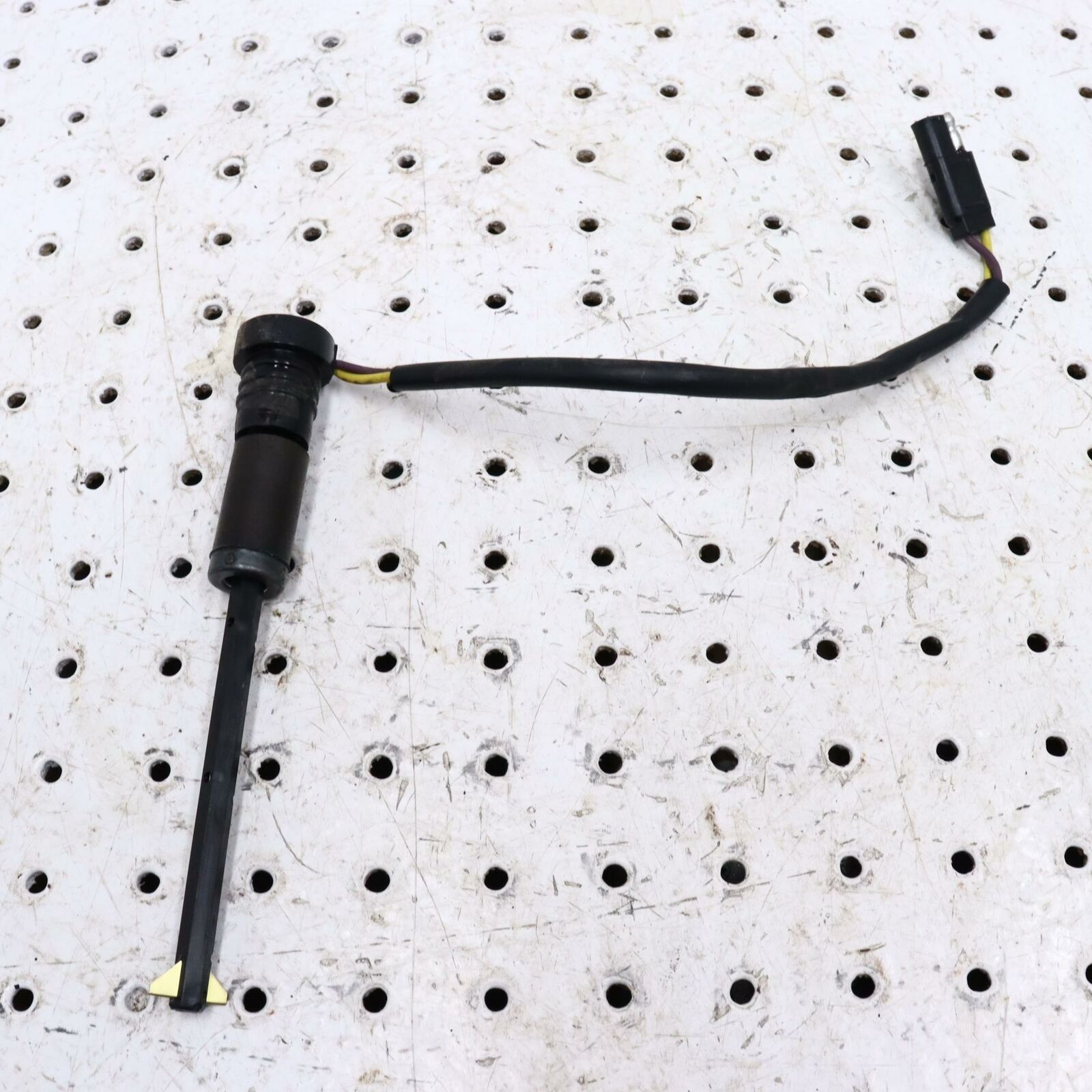 2007 POLARIS SWITCHBACK 600 ENGINE OIL GAUGE SENSOR 4110134