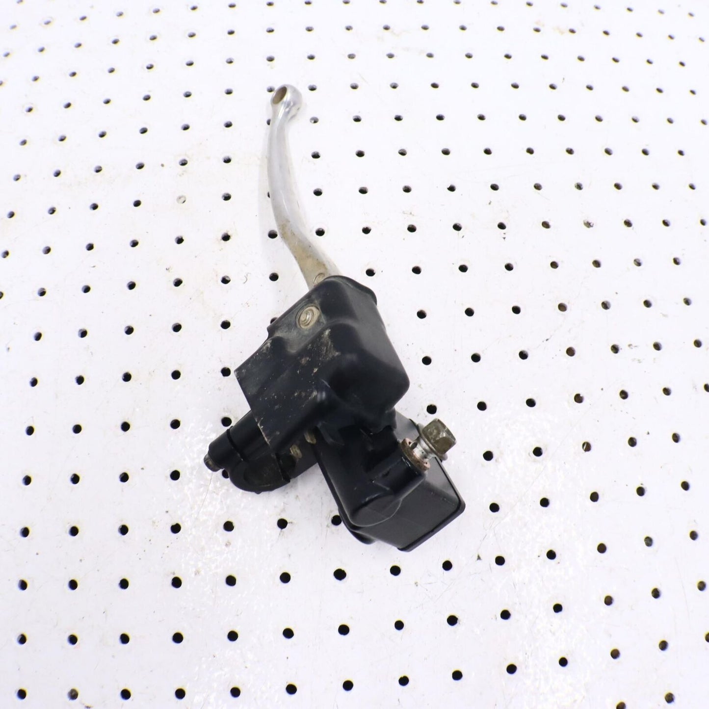 2013 YAMAHA GRIZZLY 700 FRONT BRAKE MASTER CYLINDER 1HP-2583T-00-00