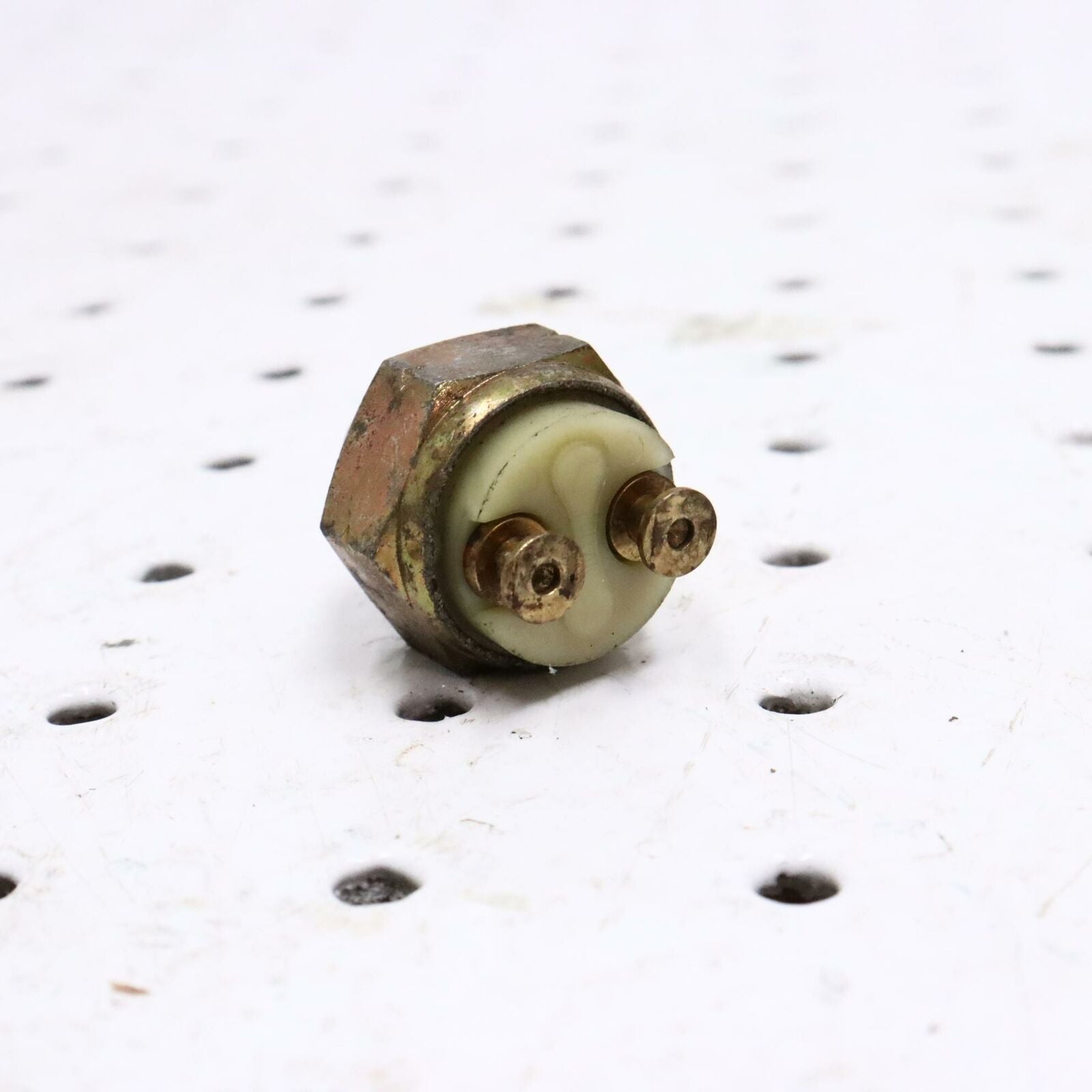 2006 POLARIS SWITCHBACK POSITION-SWITCH INDICATOR 4011005