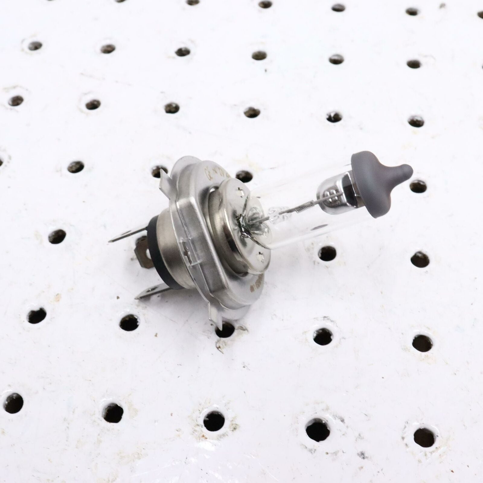 2015 ARCTIC CAT XF 6000 LIGHT BULB 0109-724; 0609-956