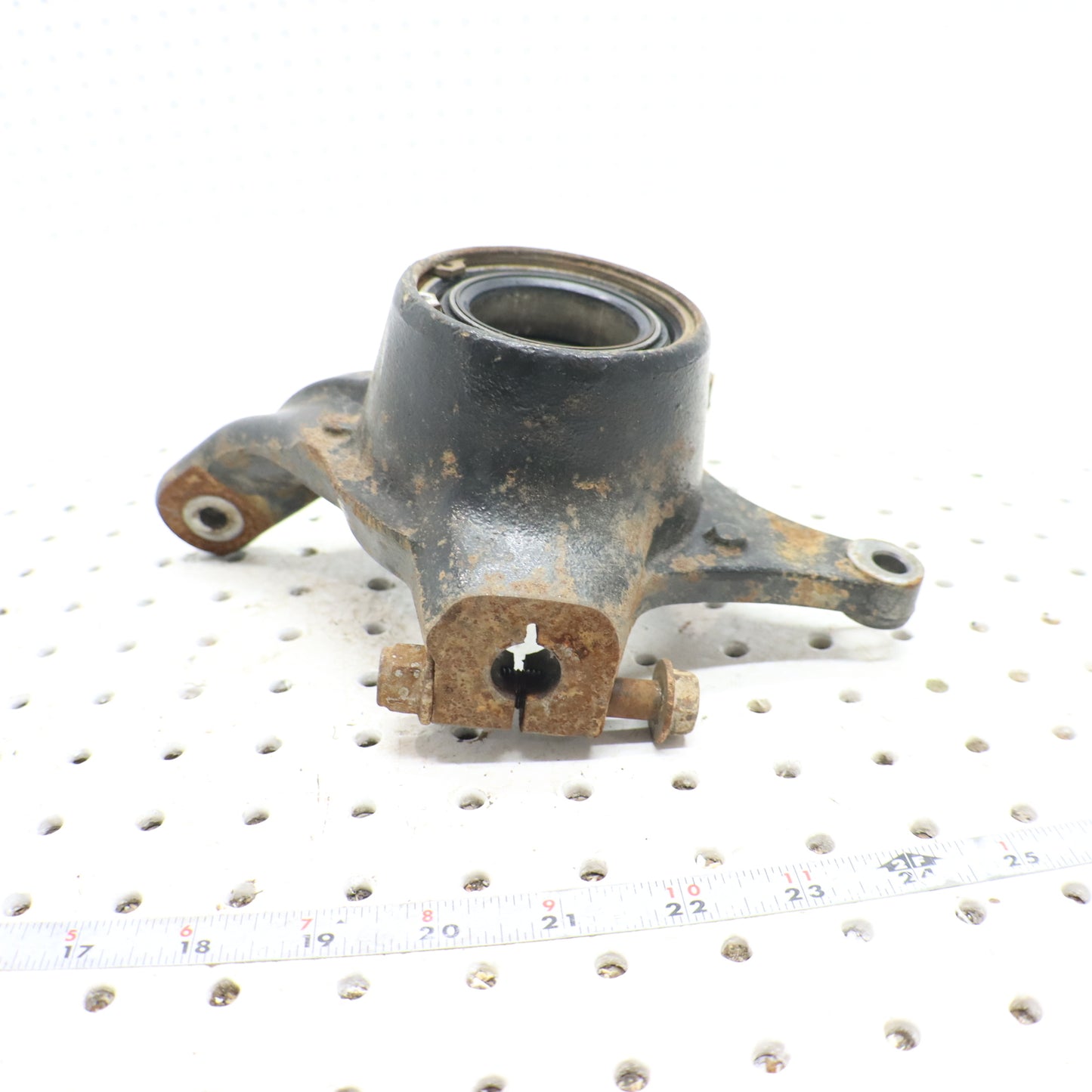 2013 Polaris Ranger Xp 900 Steering Knuckle FRONT RIGHT 5138232; 5139977