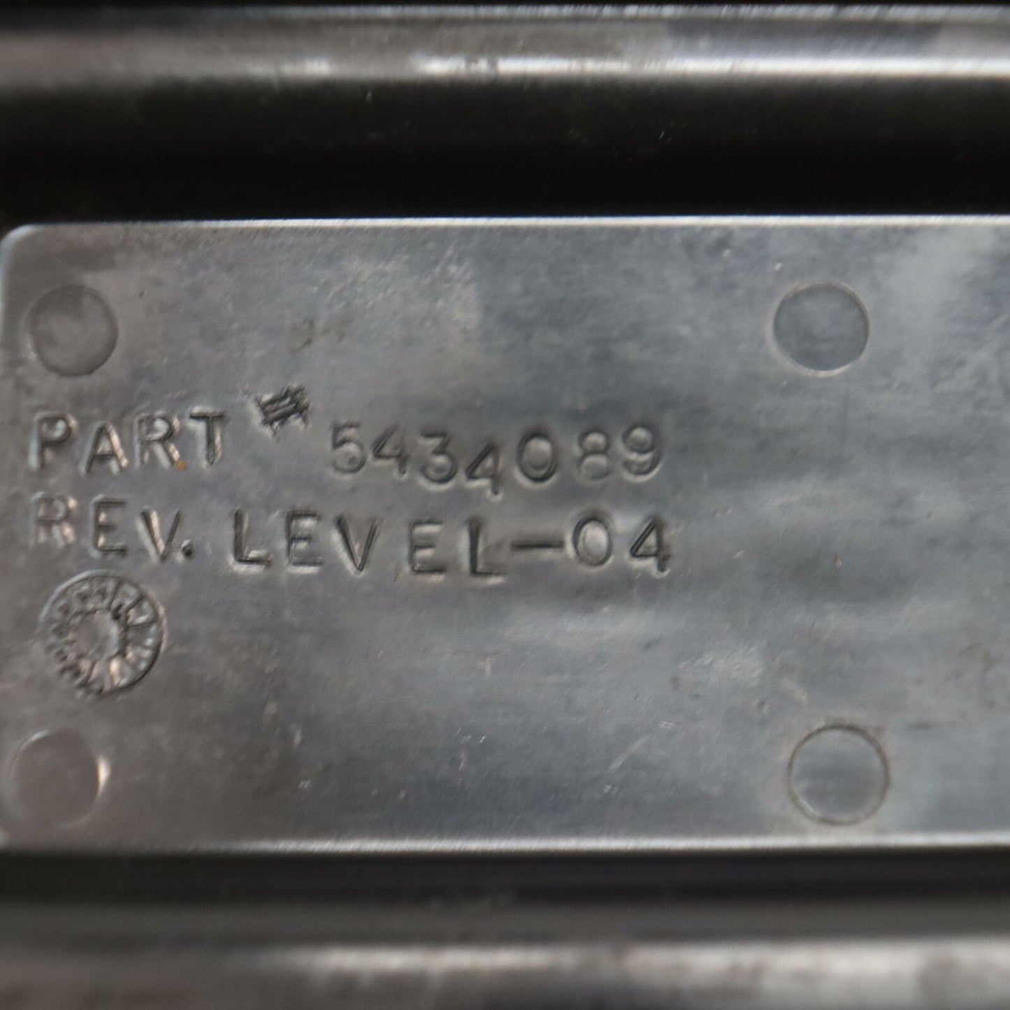 2002 POLARIS RMK 600 TOOL BOX COVER 5434089