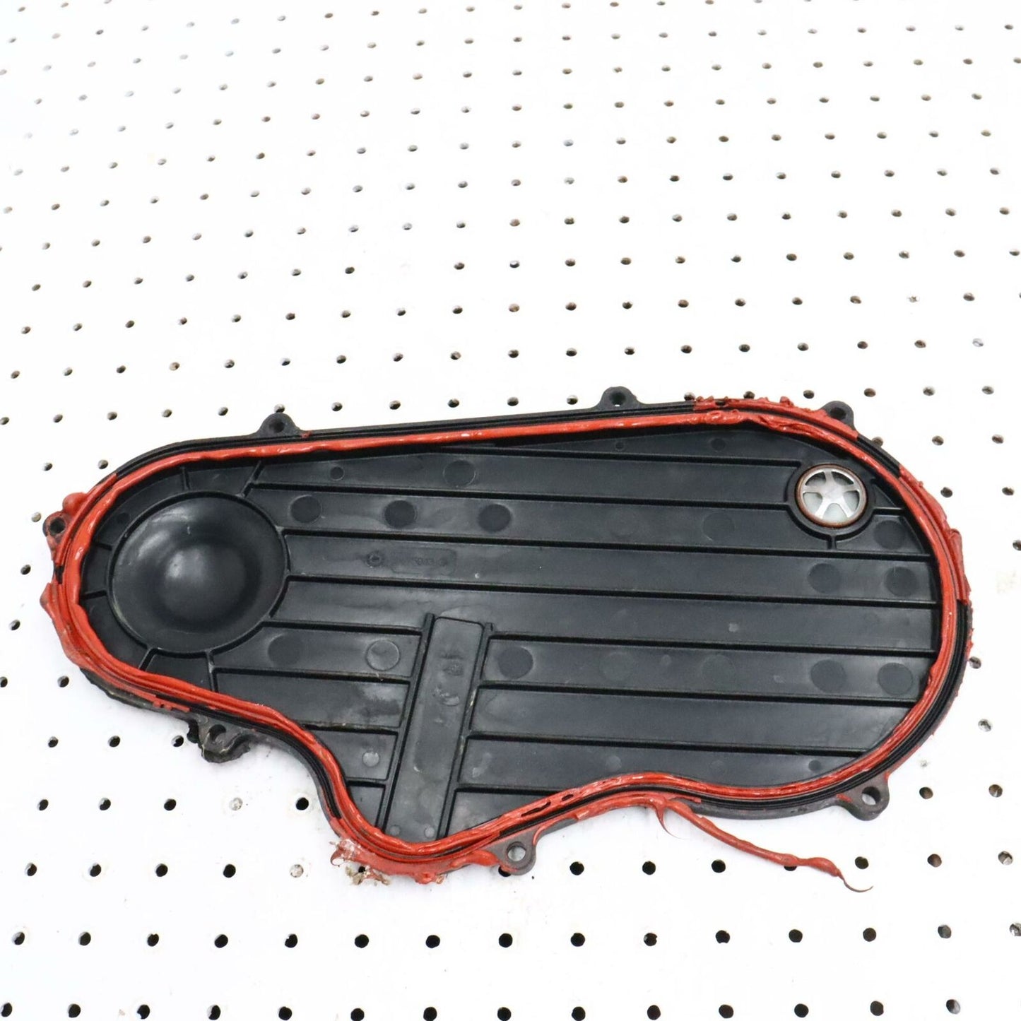 2006 POLARIS RMK 700 TRACK CHAIN CASE CHAINCASE COVER 1332354