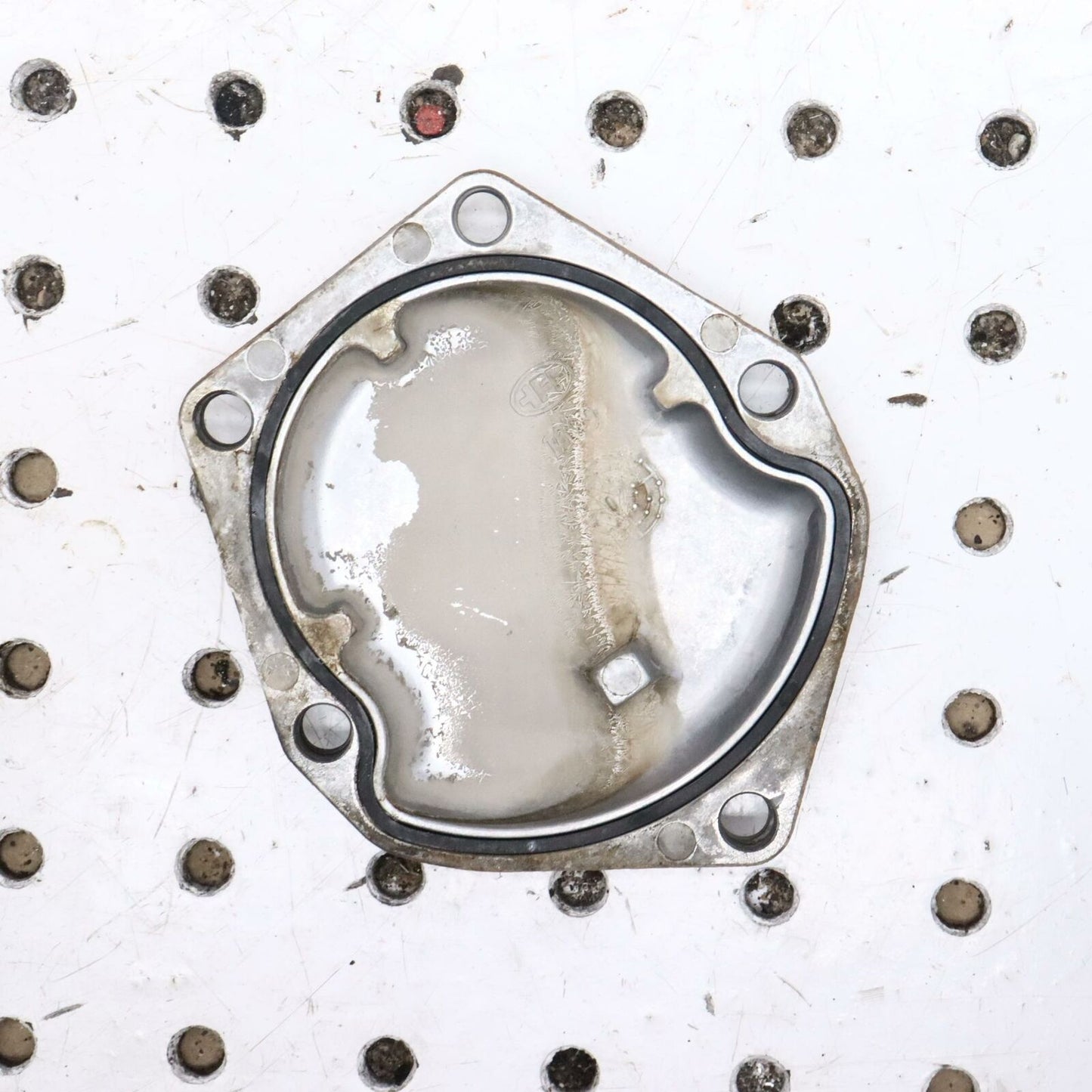 2005 BOMBARDIER OUTLANDER MAX 400 ENGINE Oil Sieve Cover 420211940