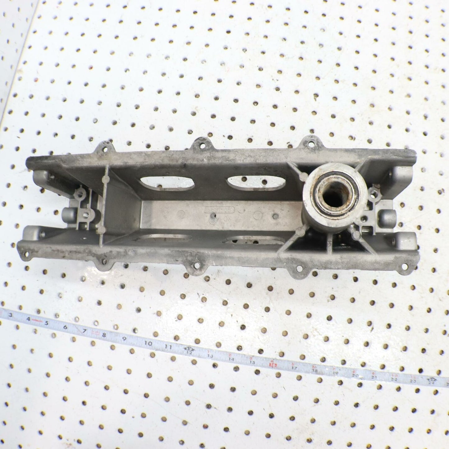 2006 POLARIS SWITCHBACK FRONT BULKHEAD CHASSIS FRAME SUPPORT 1014894