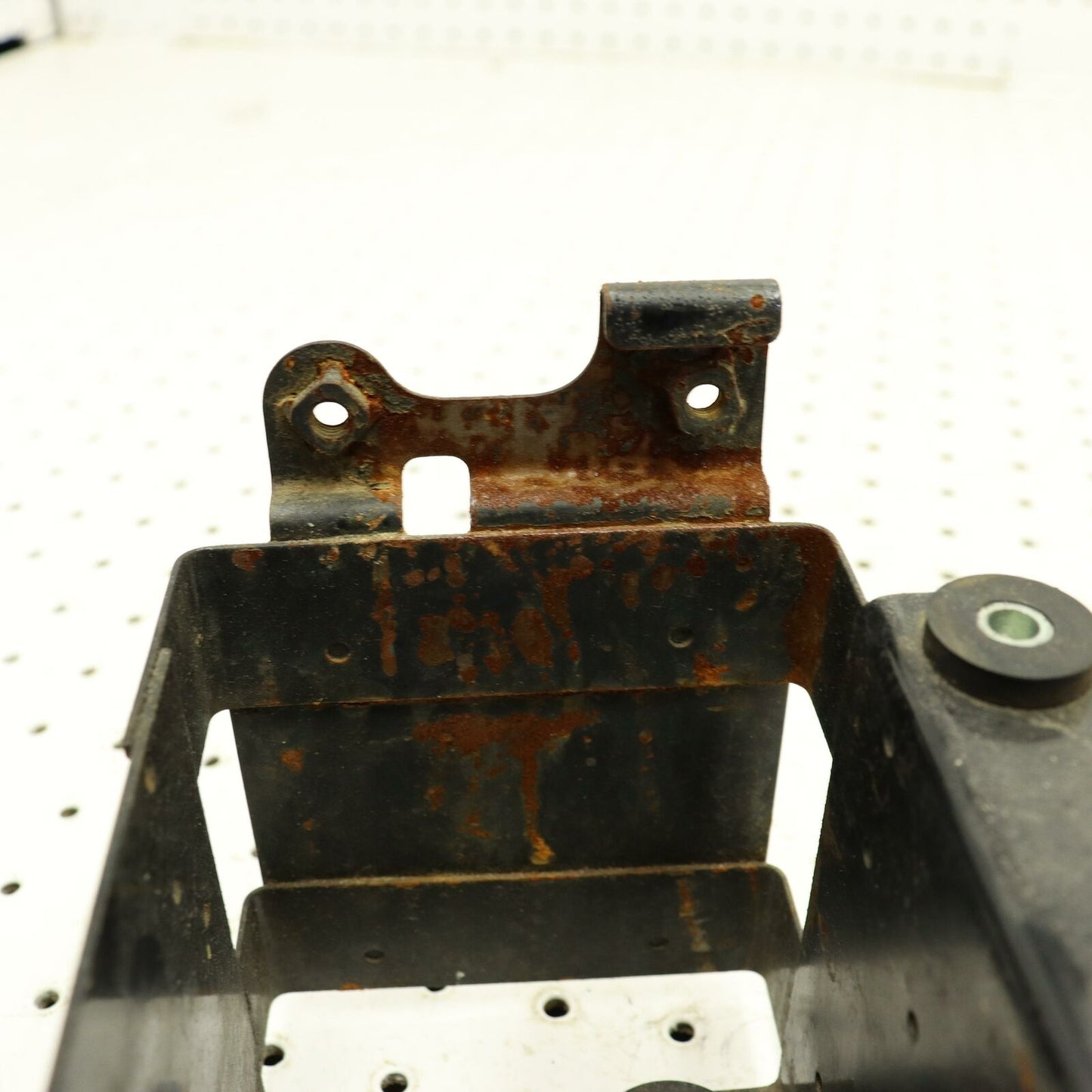 1982 KAWASAKI 305 CSR BATTERY TRAY BOX HOLDER 32097-1053