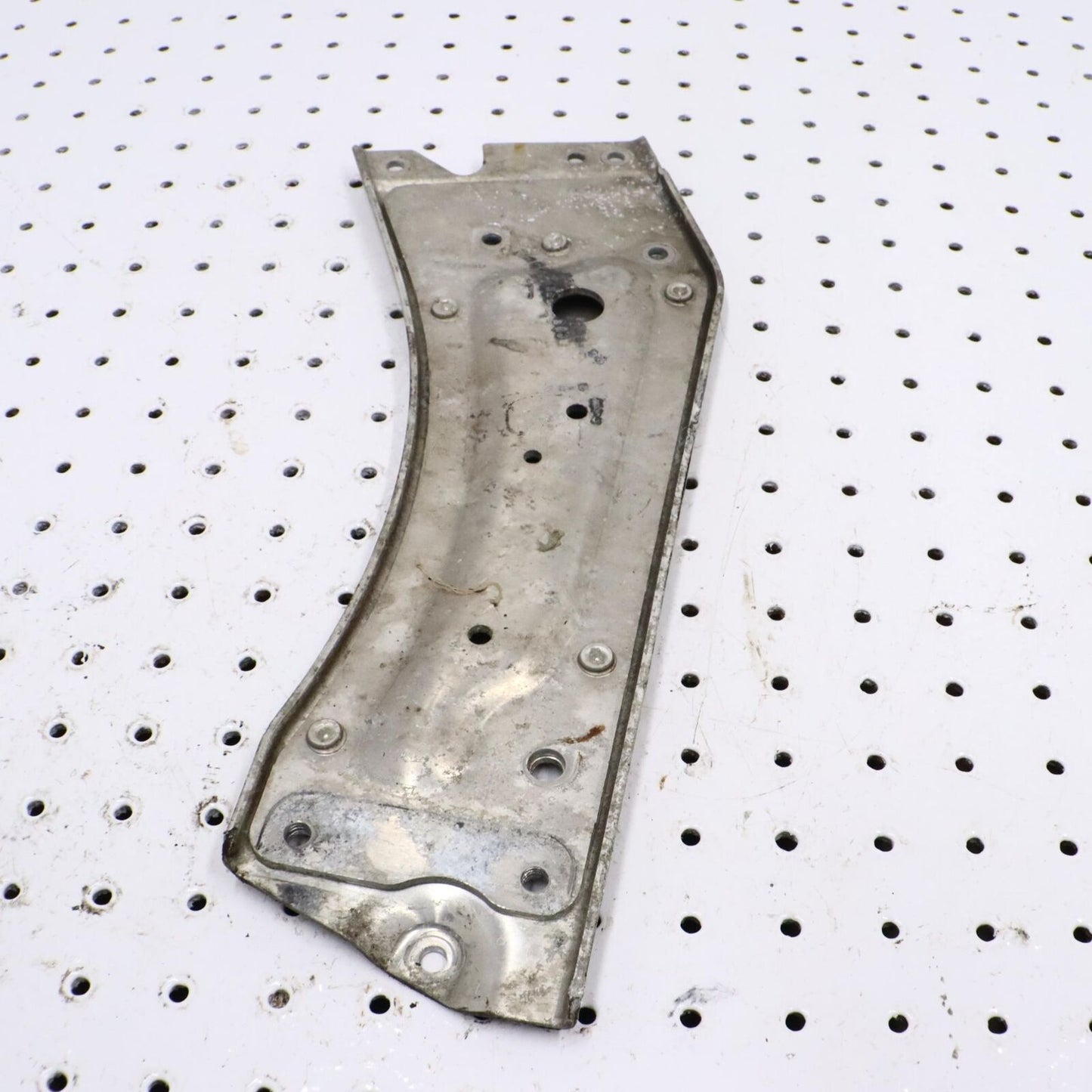 2006 POLARIS FUSION 700 ENGINE MOTOR MOUNT BRACKET 1015100