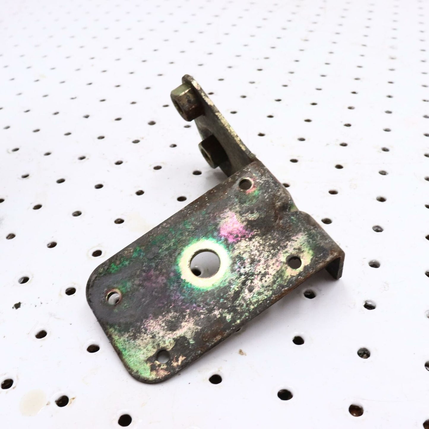 2007 POLARIS IQ 600 WELD TORQUE STOP ENGINE MOUNT 1015415