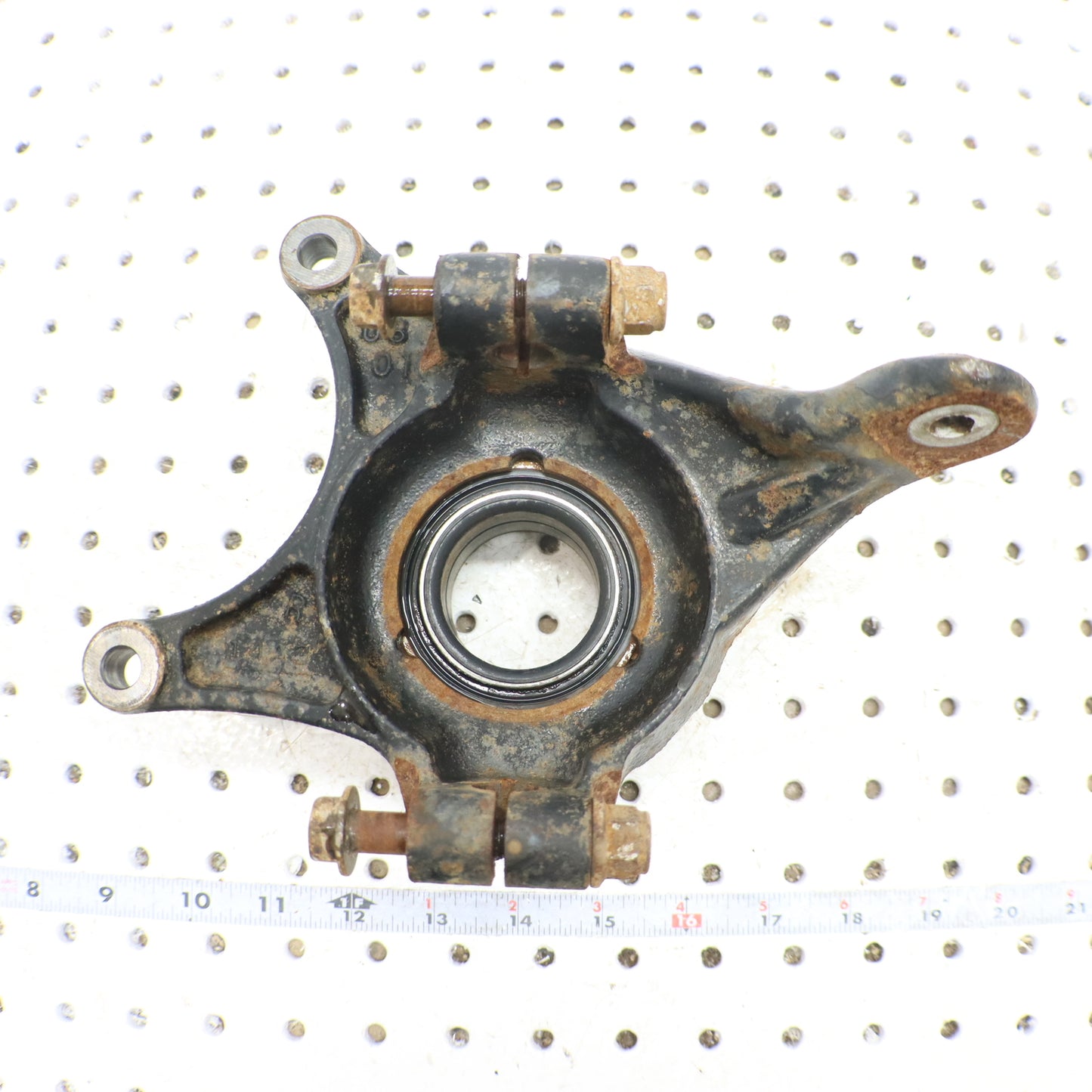 2013 Polaris Ranger Xp 900 Steering Knuckle FRONT RIGHT 5138232; 5139977